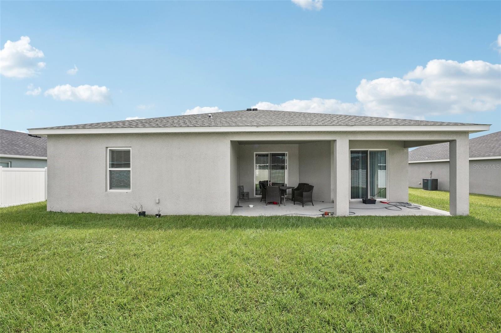 LANDINGS/EAGLE LAKE - Residential