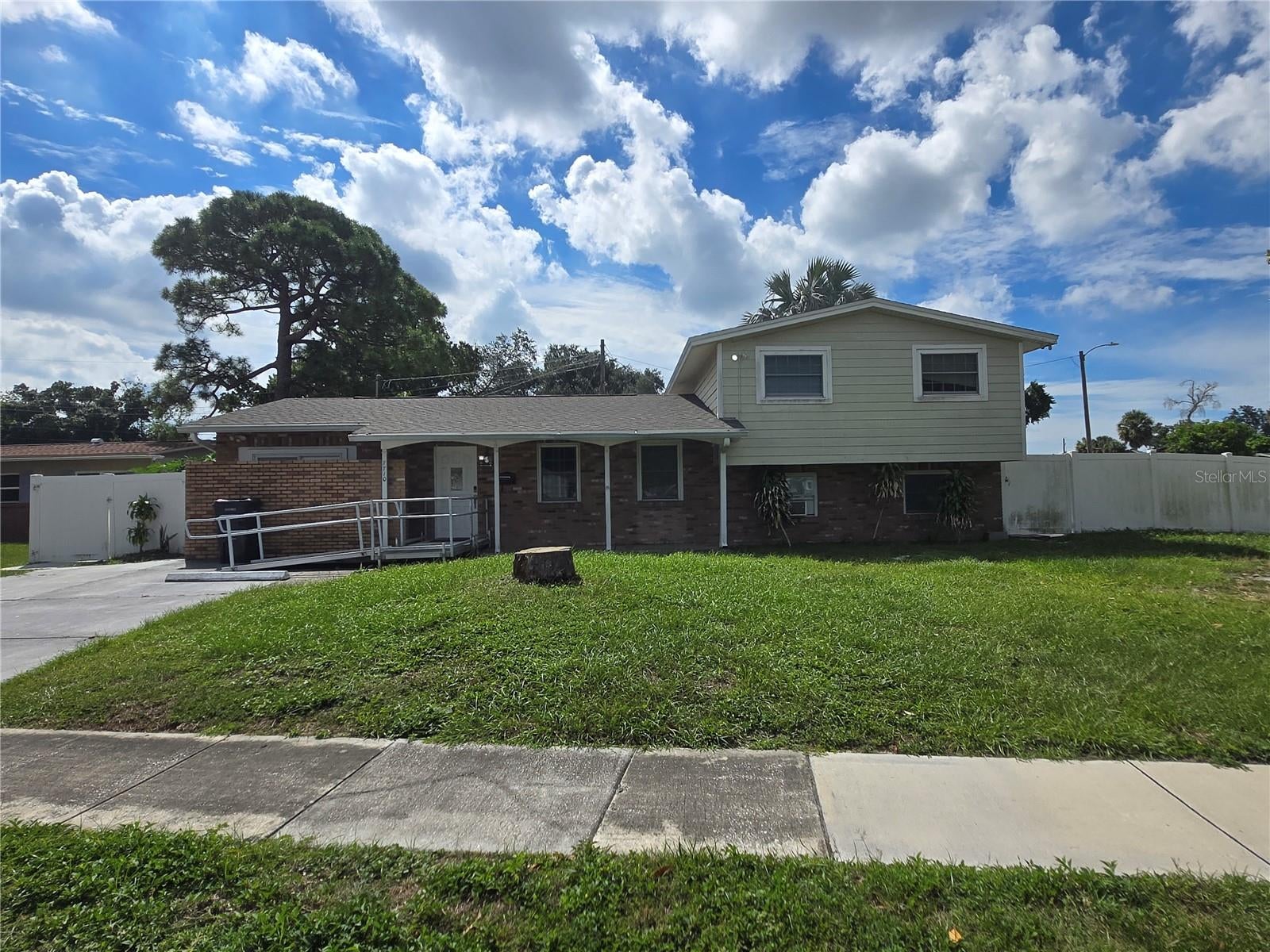 7710 W Hanna Avenue, Tampa