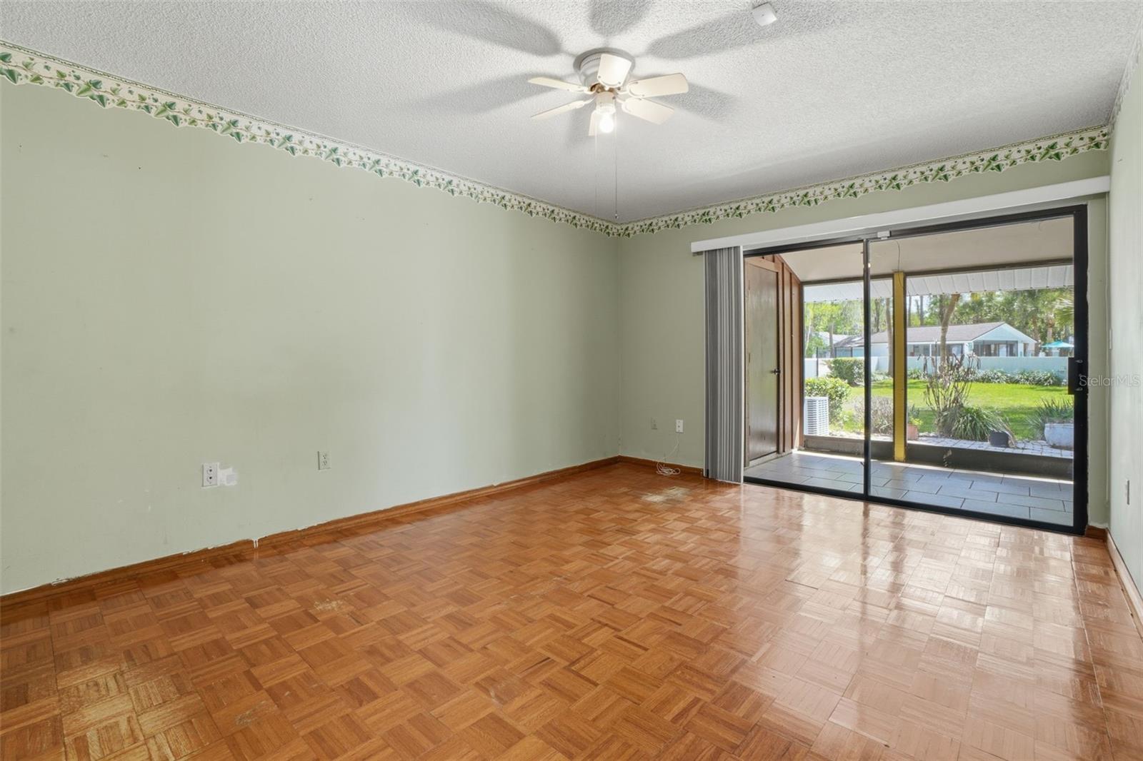 GOLF VILLAS 02 AT POINCIANA REP 01 - Residential