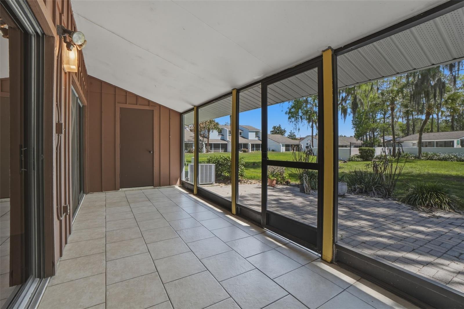 GOLF VILLAS 02 AT POINCIANA REP 01 - Residential