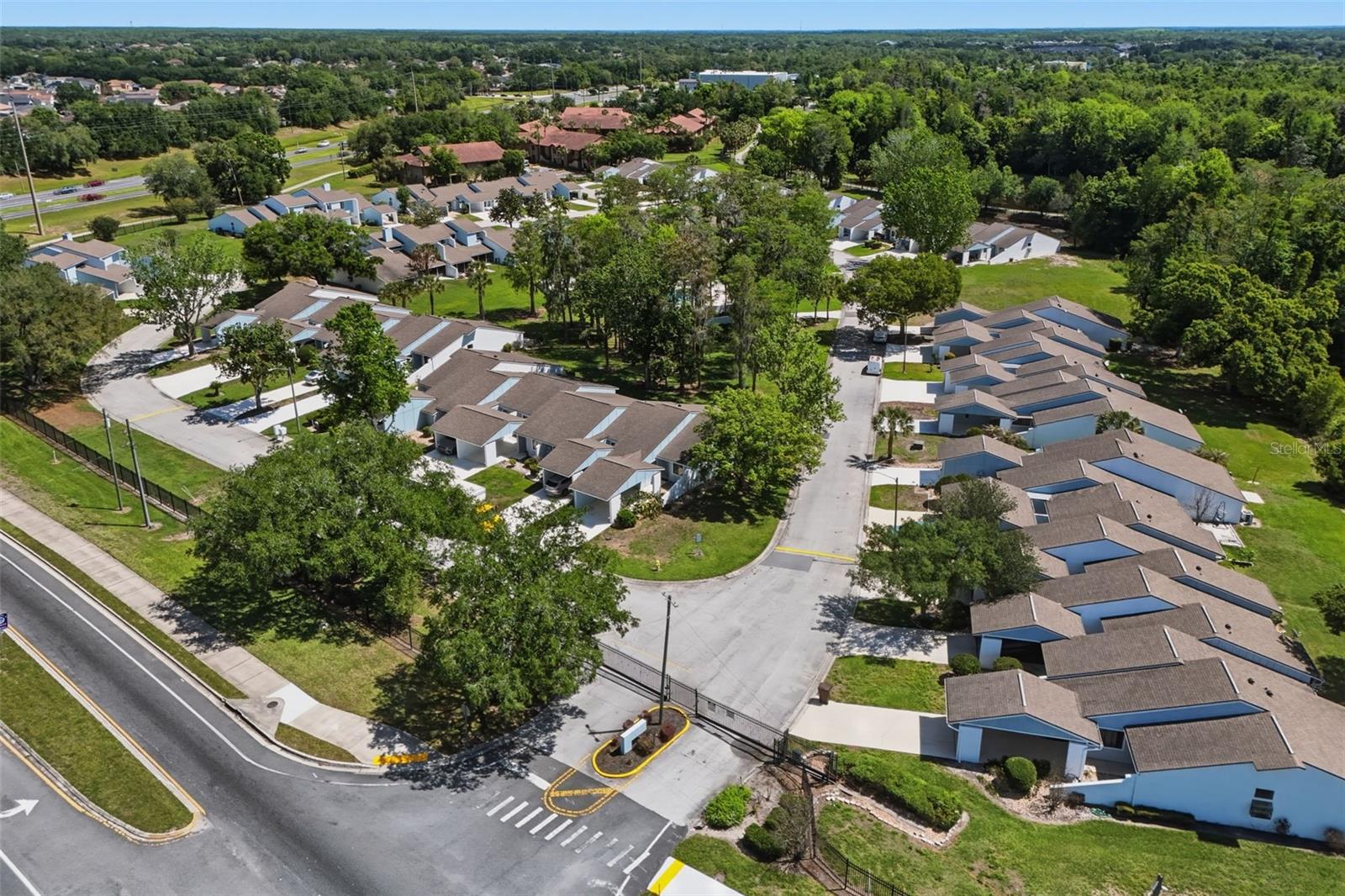 GOLF VILLAS 02 AT POINCIANA REP 01 - Residential