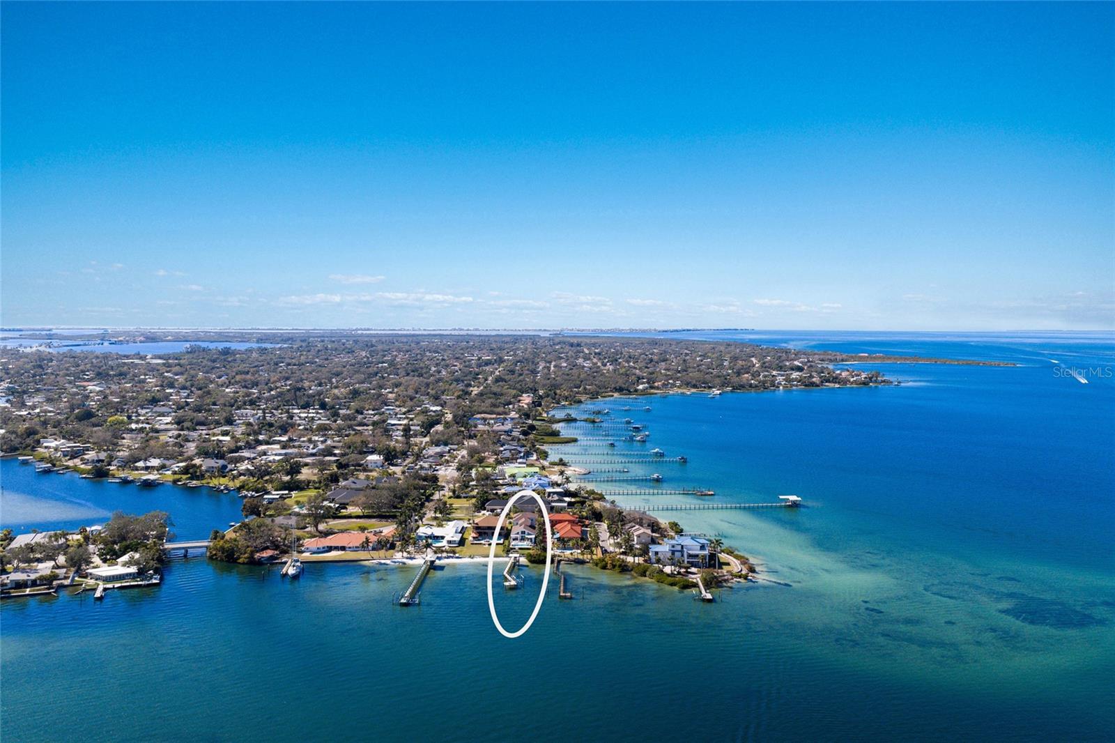 BRADLEY SHORES - Residential