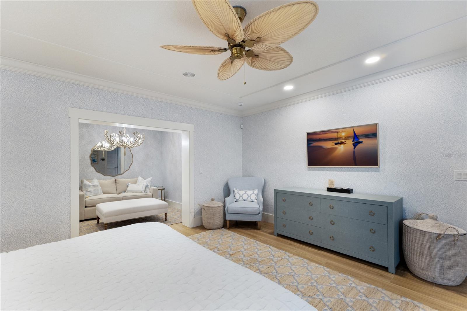 BRADLEY SHORES - Residential