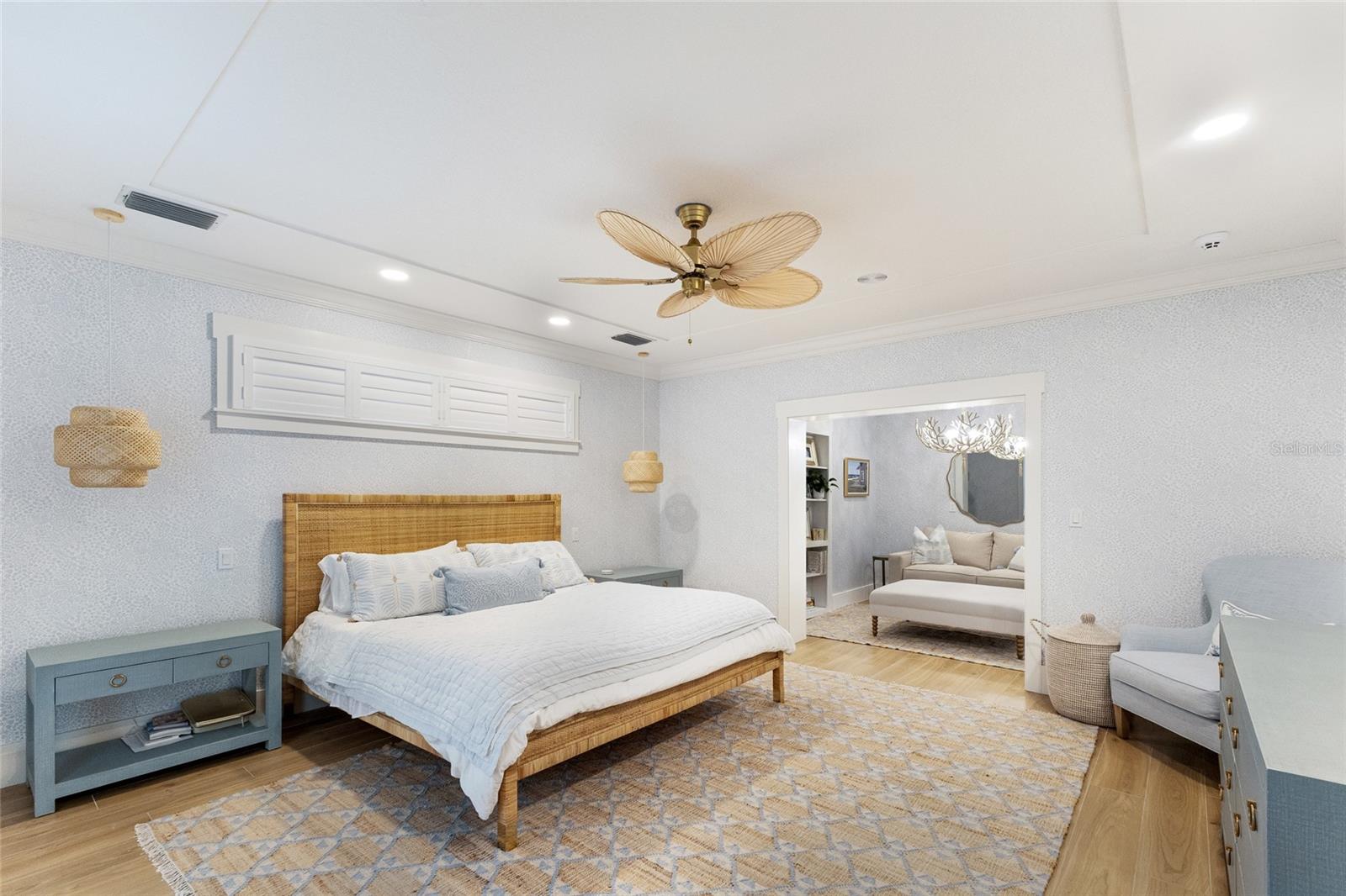 BRADLEY SHORES - Residential