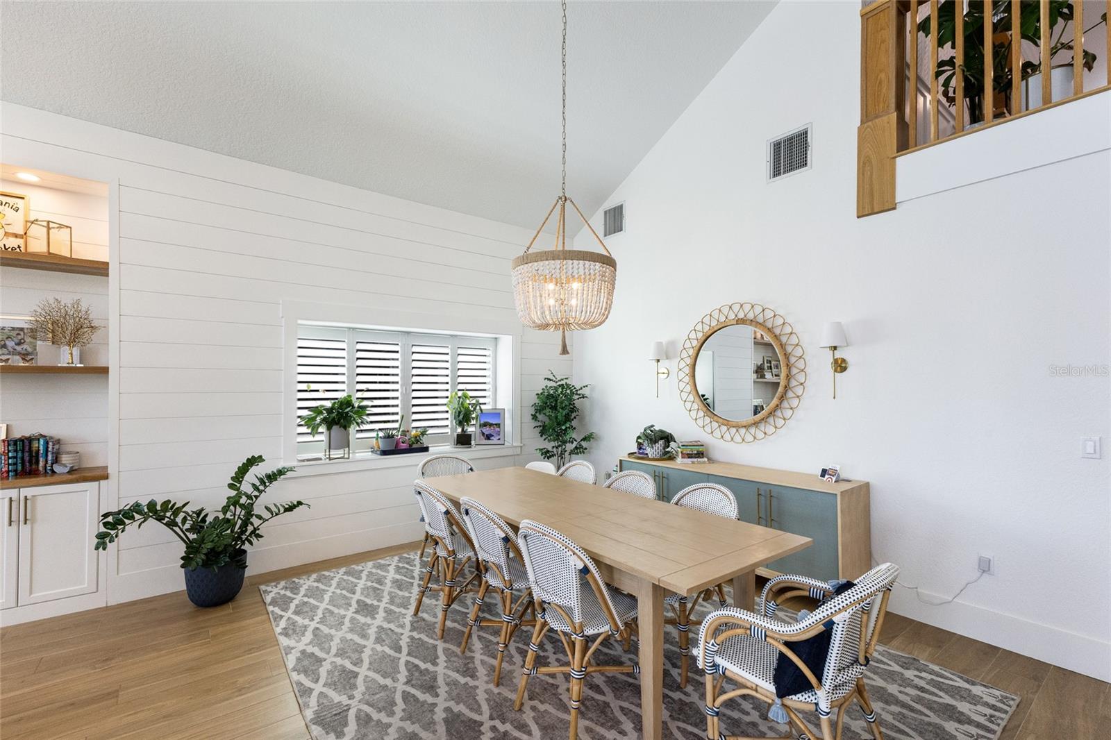 BRADLEY SHORES - Residential