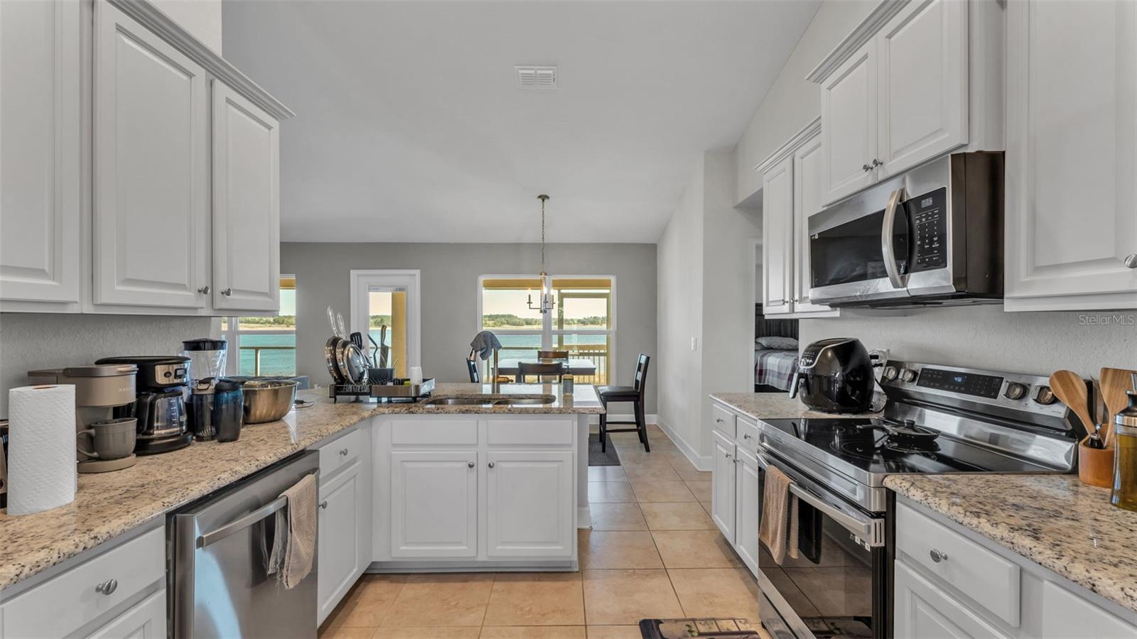 BROOKSHIRE - Residential