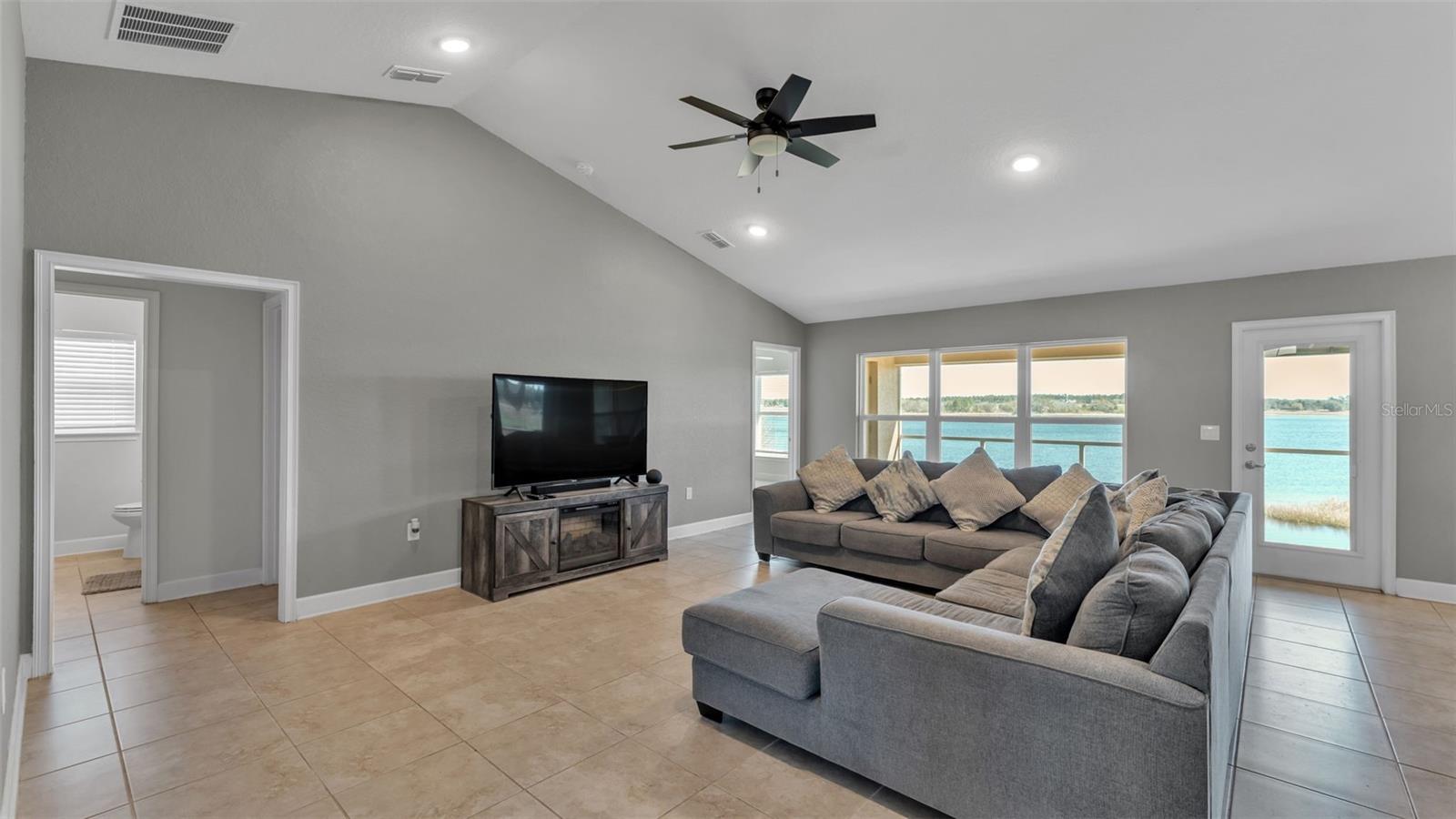 BROOKSHIRE - Residential