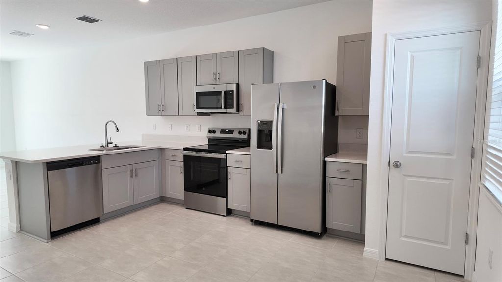 Photo of 2937 Skyline Loop, Kissimmee, FL 34758 (MLS # S5144505)