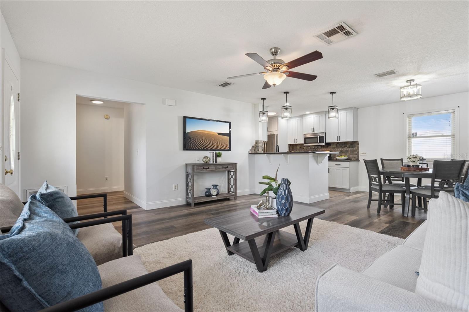 DELTONA LAKES UNIT 05 - Residential