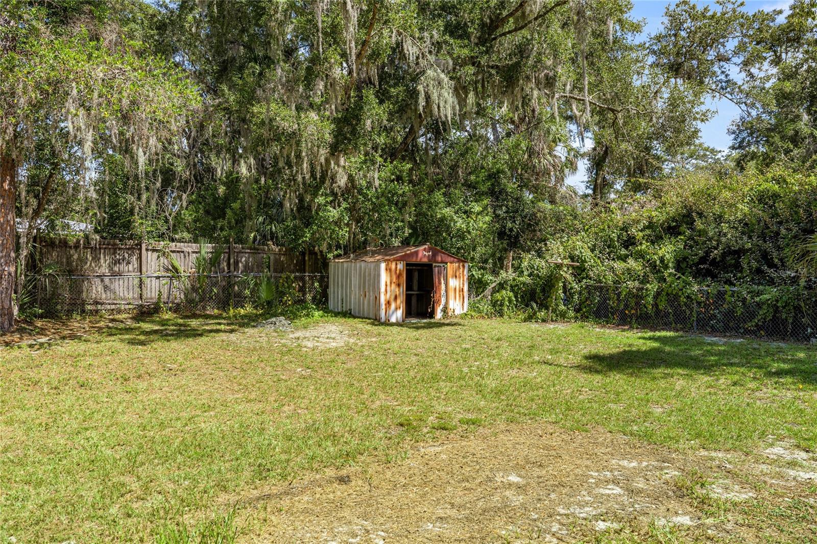 CRYSTAL PARK - Residential