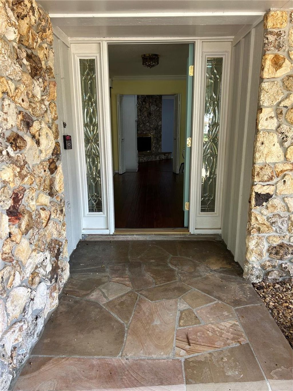 Photo of 1216 Buckwood Drive, Orlando, FL 32806 (MLS # O6354263)