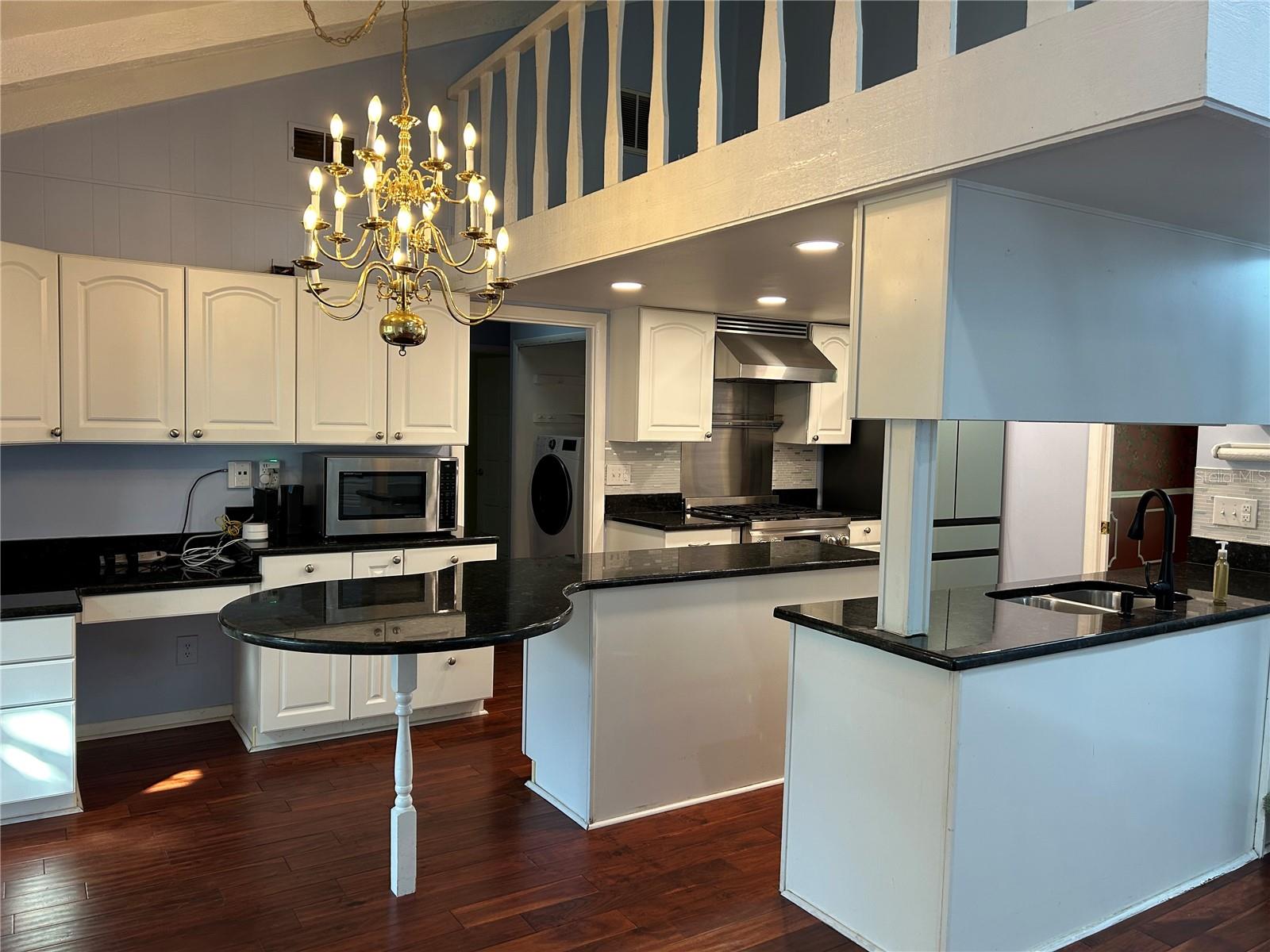 SOUTHERN OAKS - Residential