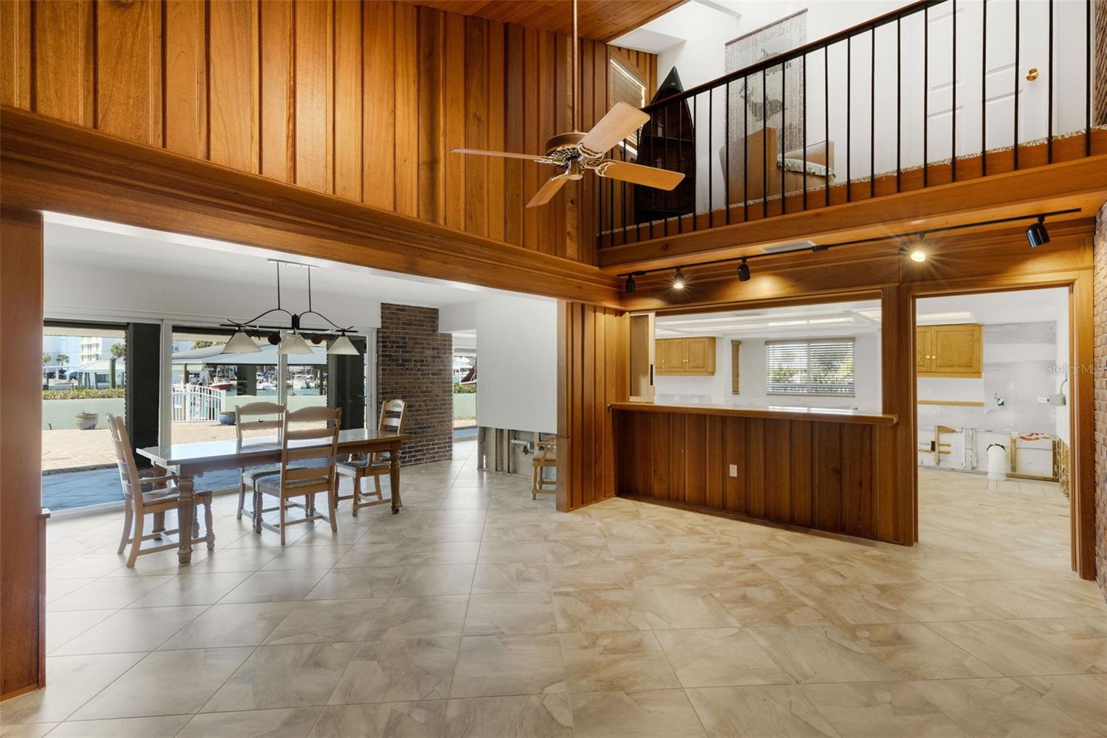 LA GUNA PARK - Residential