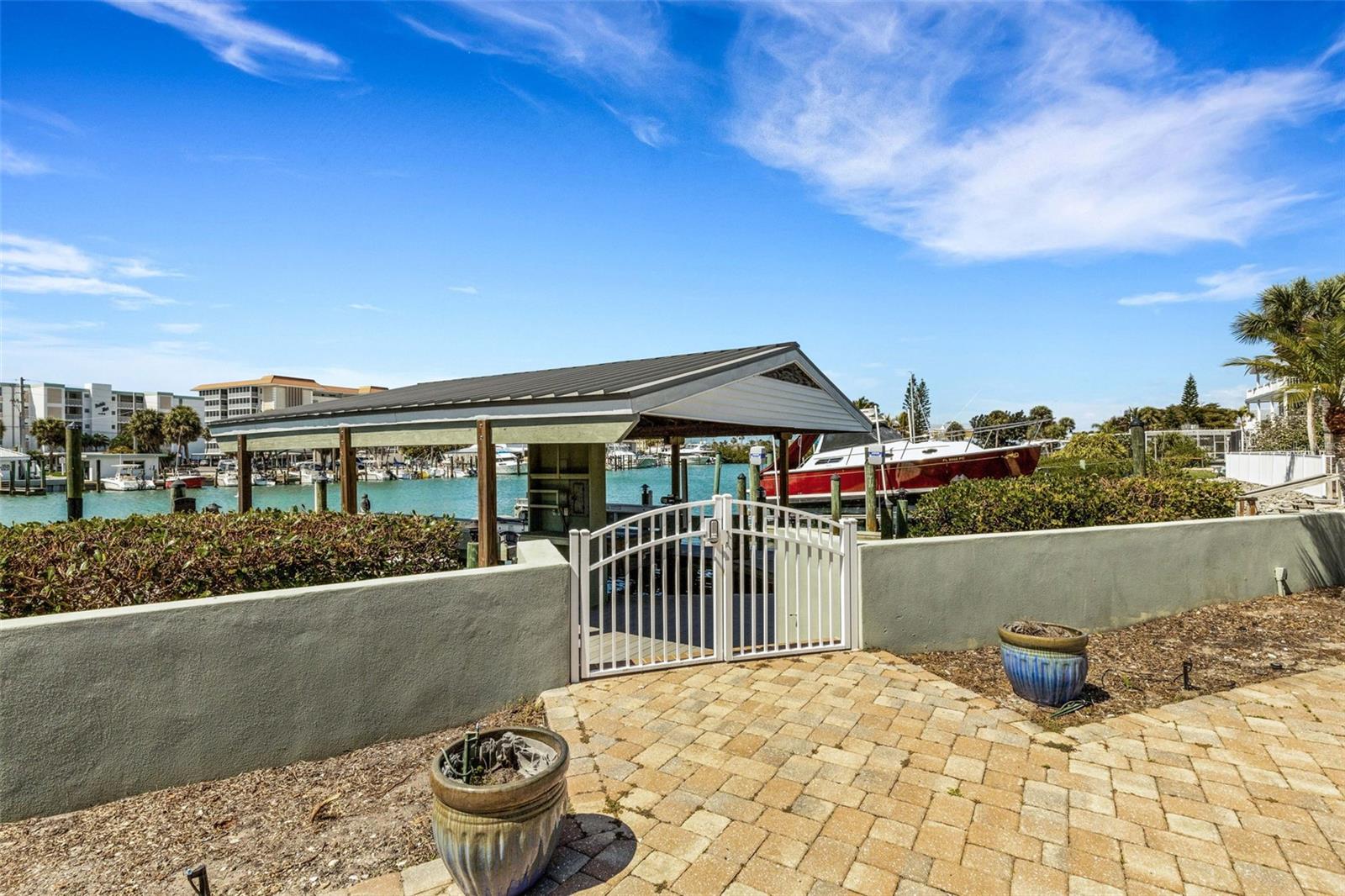 LA GUNA PARK - Residential