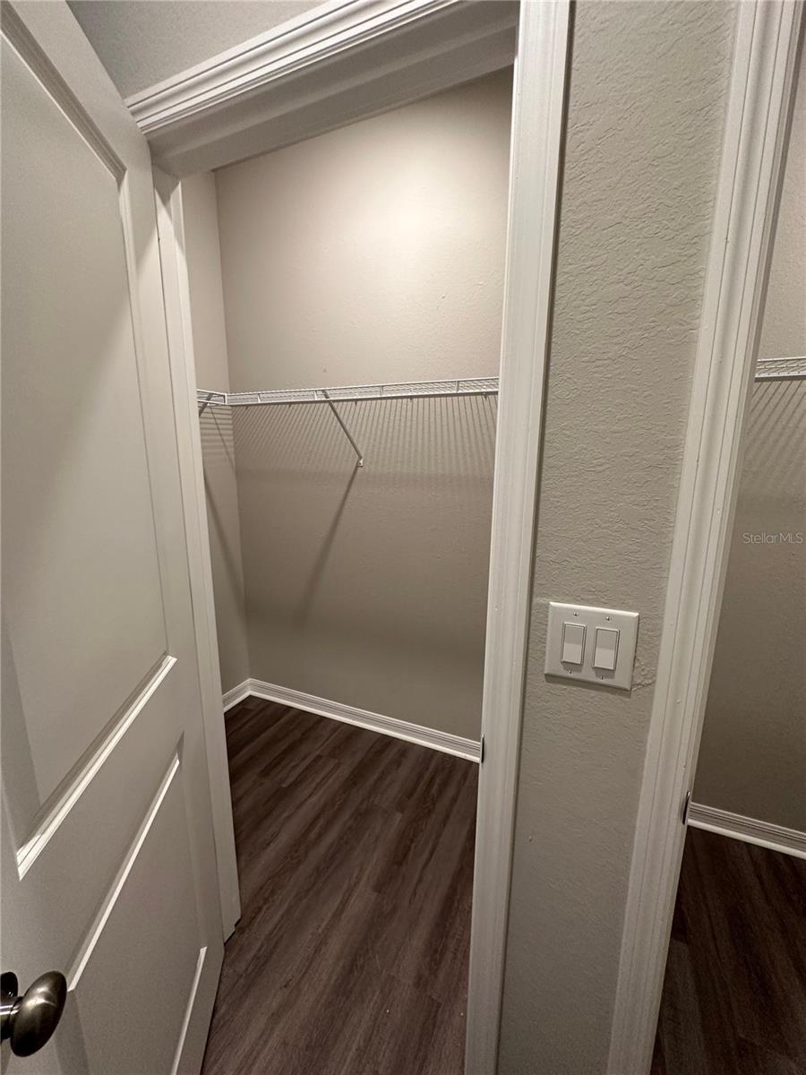 PORT CHARLOTTE SUB 08 - Residential Lease