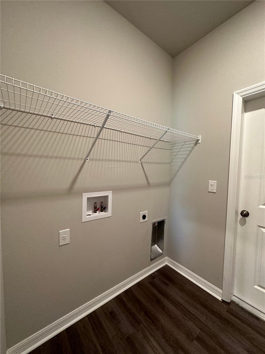 PORT CHARLOTTE SUB 08 - Residential Lease