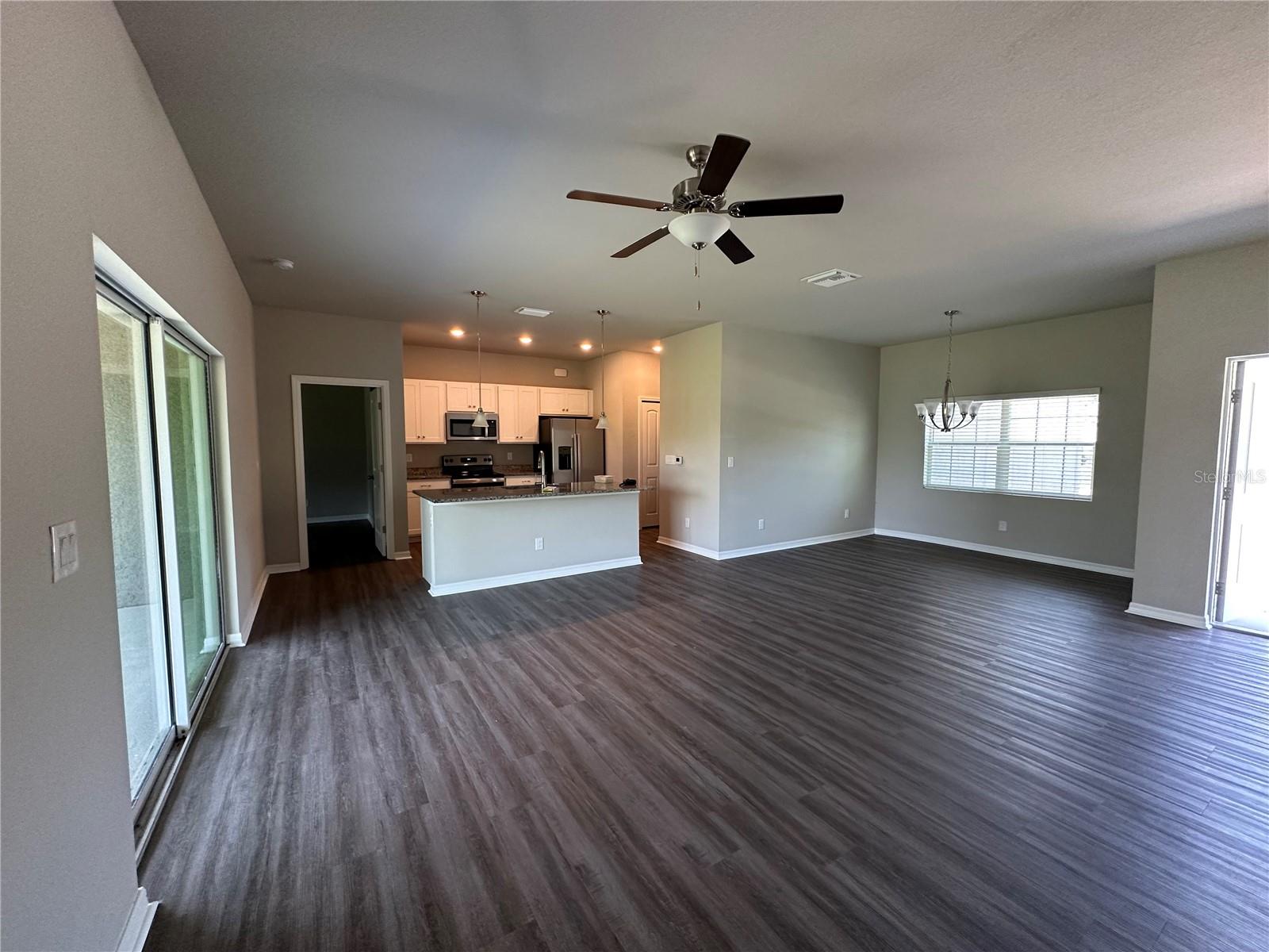 PORT CHARLOTTE SUB 08 - Residential Lease