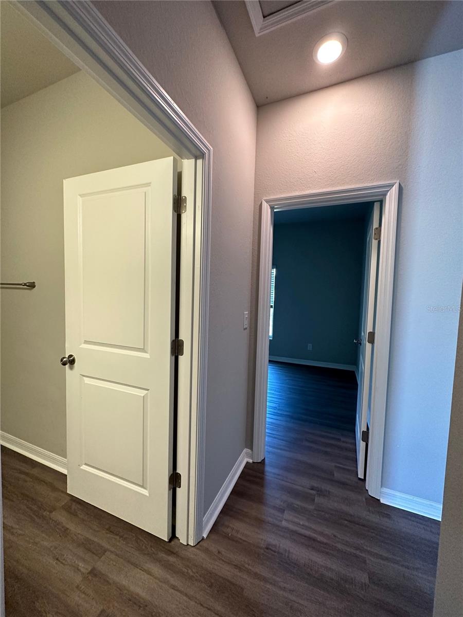 PORT CHARLOTTE SUB 08 - Residential Lease