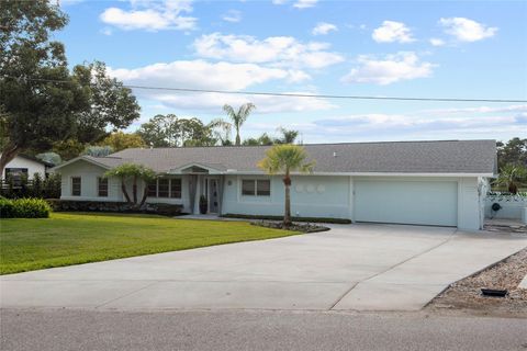 A home in LAKE MARY