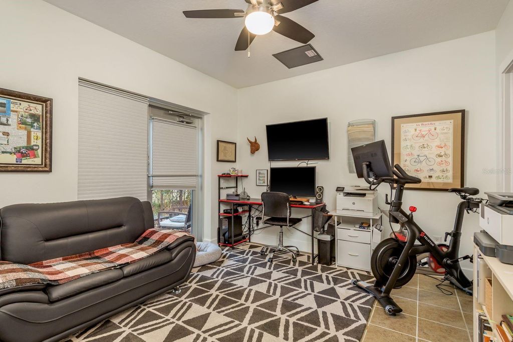 Photo of 325 5th Avenue S #6, St Petersburg, FL 33701 (MLS # TB8474703)