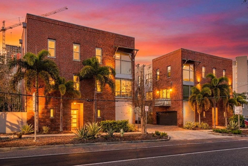 Photo of 325 5th Avenue S #6, St Petersburg, FL 33701 (MLS # TB8474703)