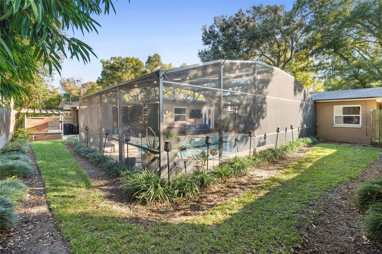 PINE LOCH HEIGHTS - Residential