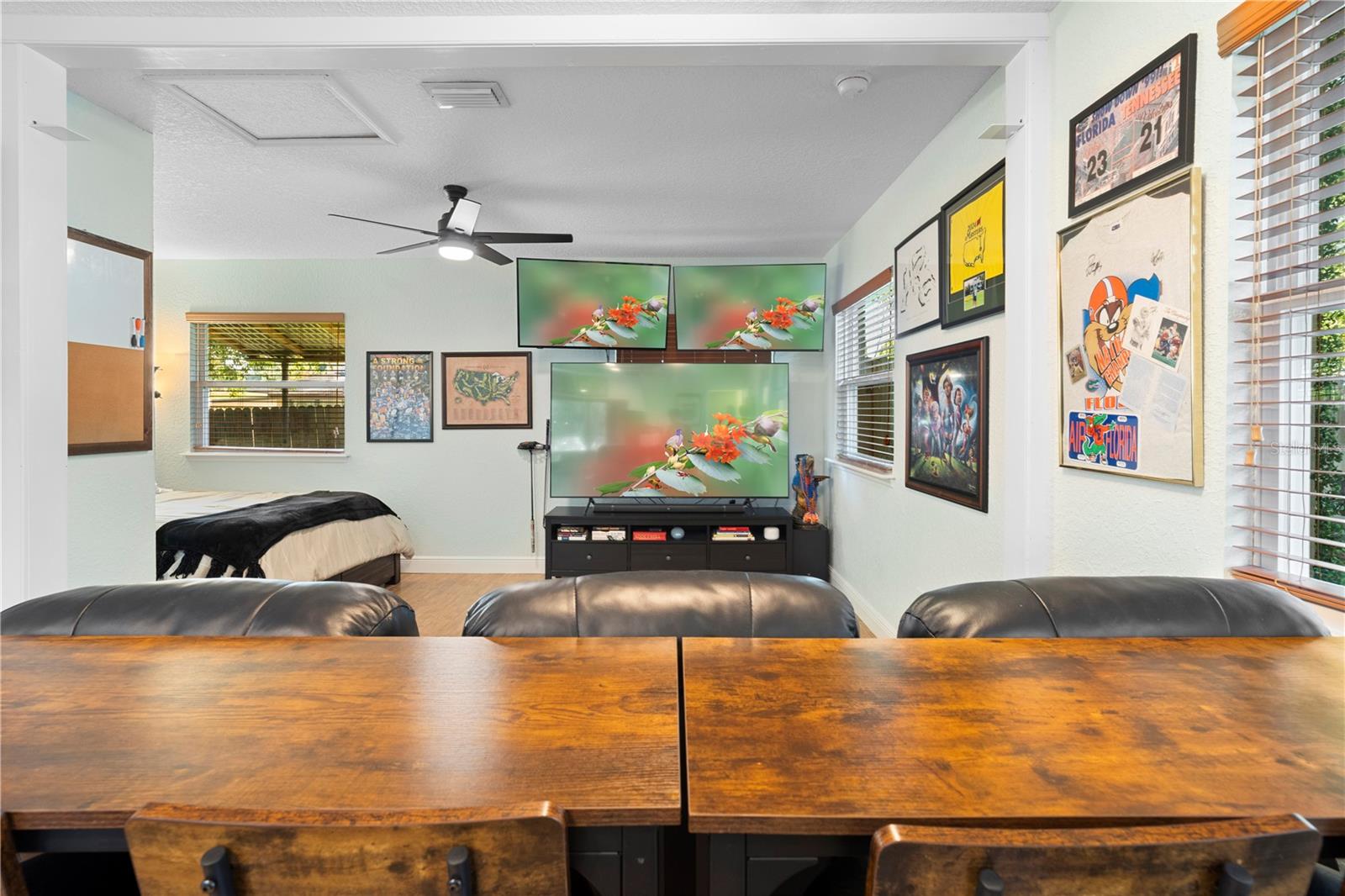 PINE LOCH HEIGHTS - Residential