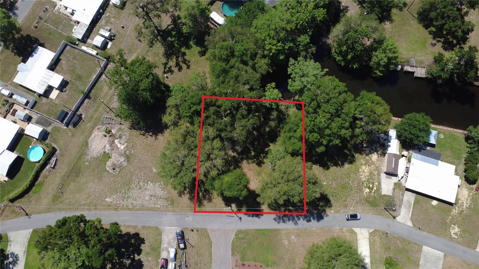 TRACYS POINT 2ND ADD - Land