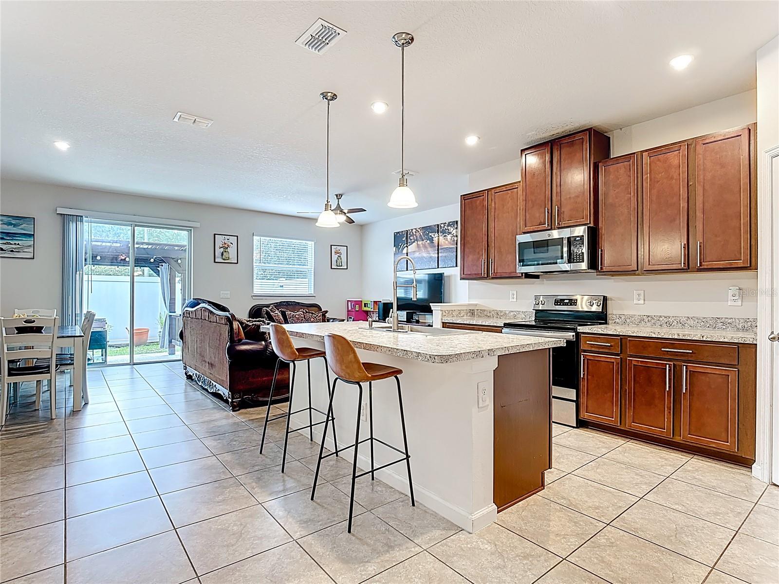 2700 PLEASANT CYPRESS CIRCLE