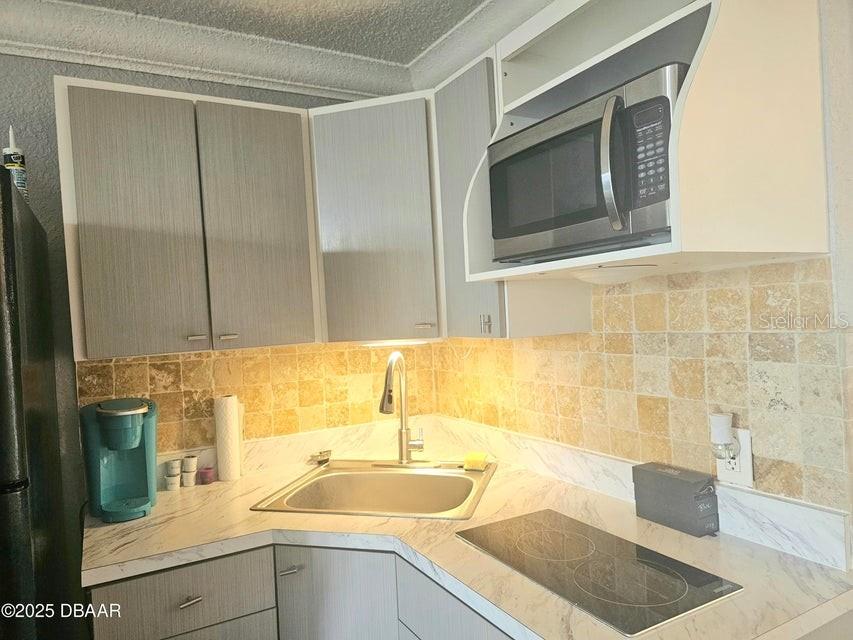 PIRATES COVE CONDO - Residential
