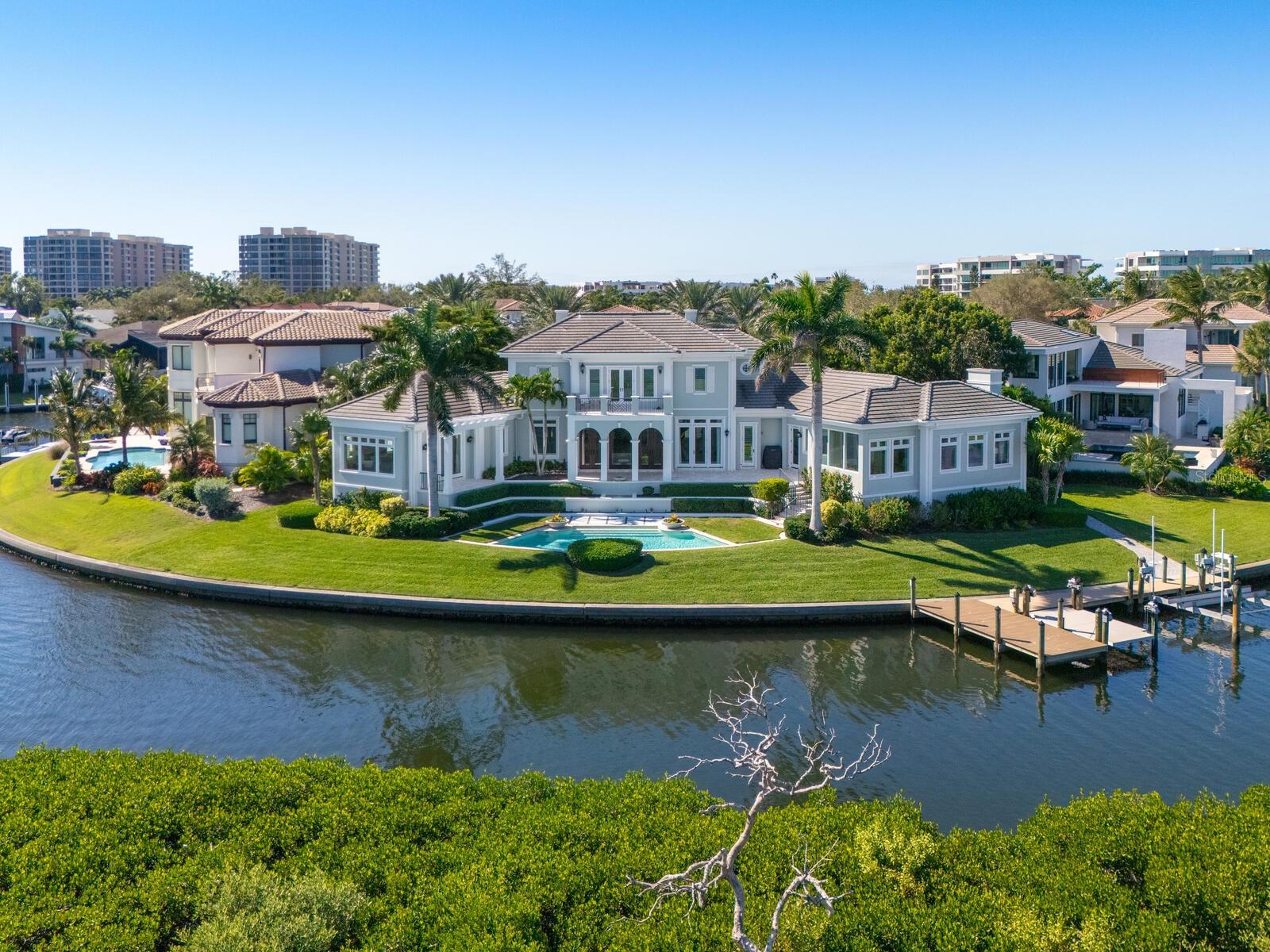 560 HARBOR POINT ROAD