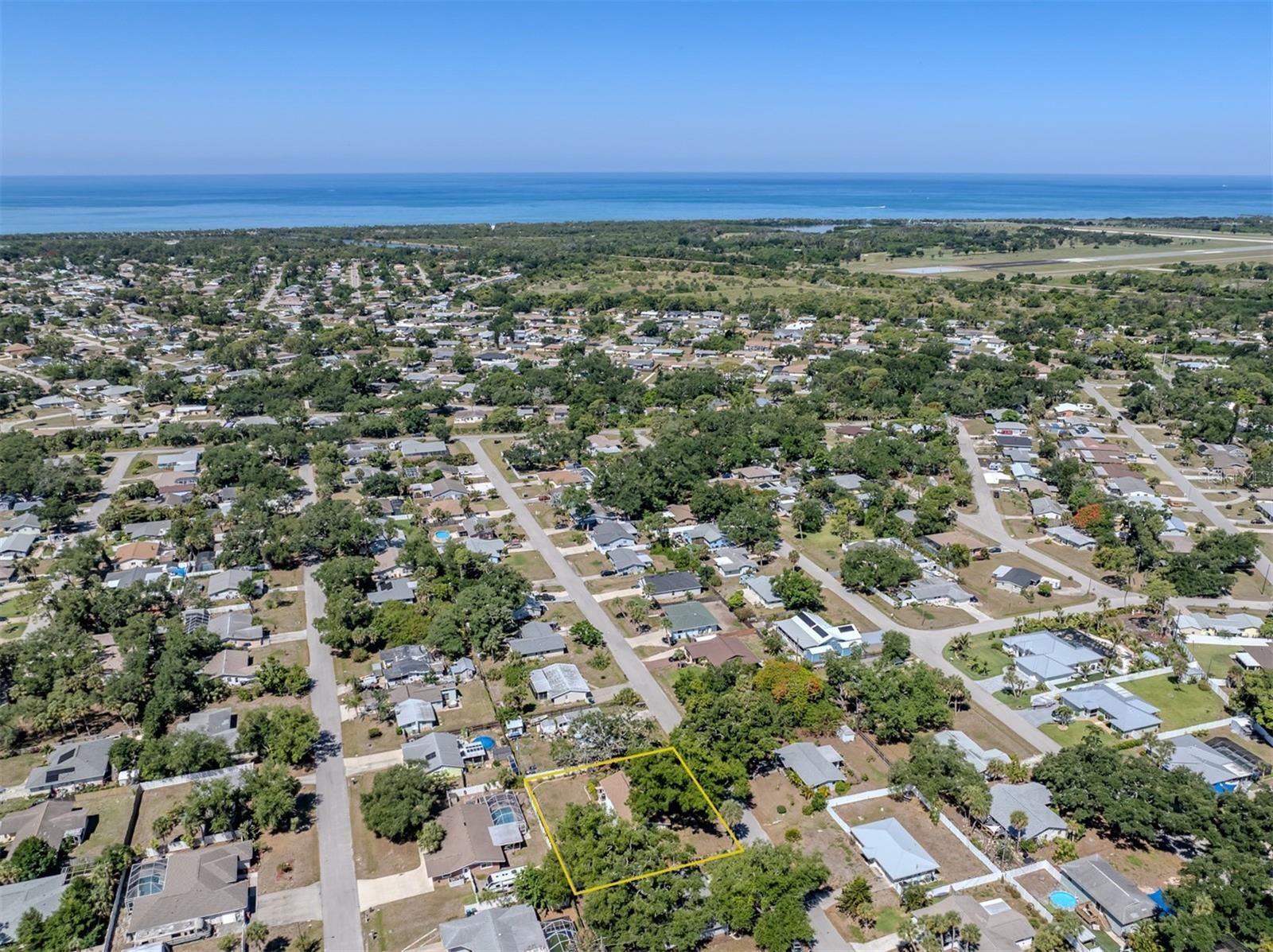 SOUTH VENICE - Residential