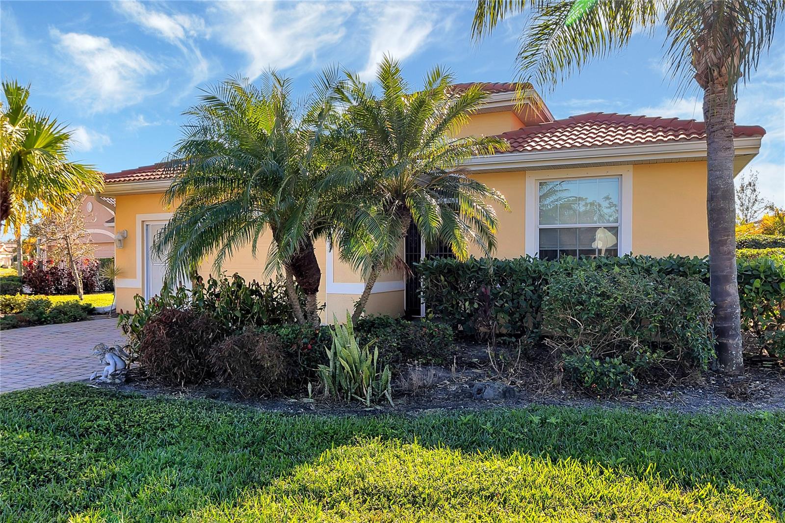 TALON BAY - Residential Lease