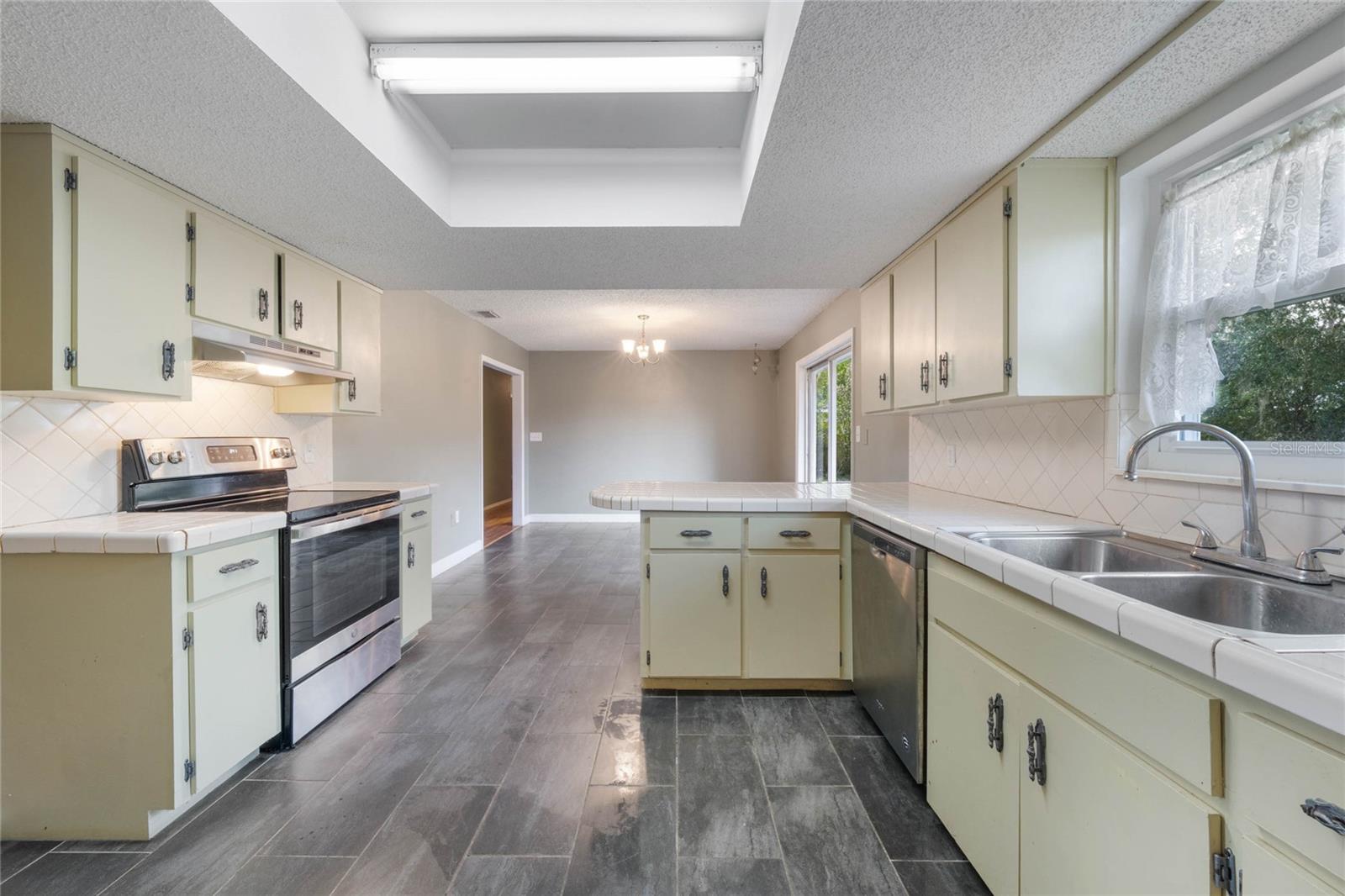 DELAND HIGHLANDS ADD 04 - Residential