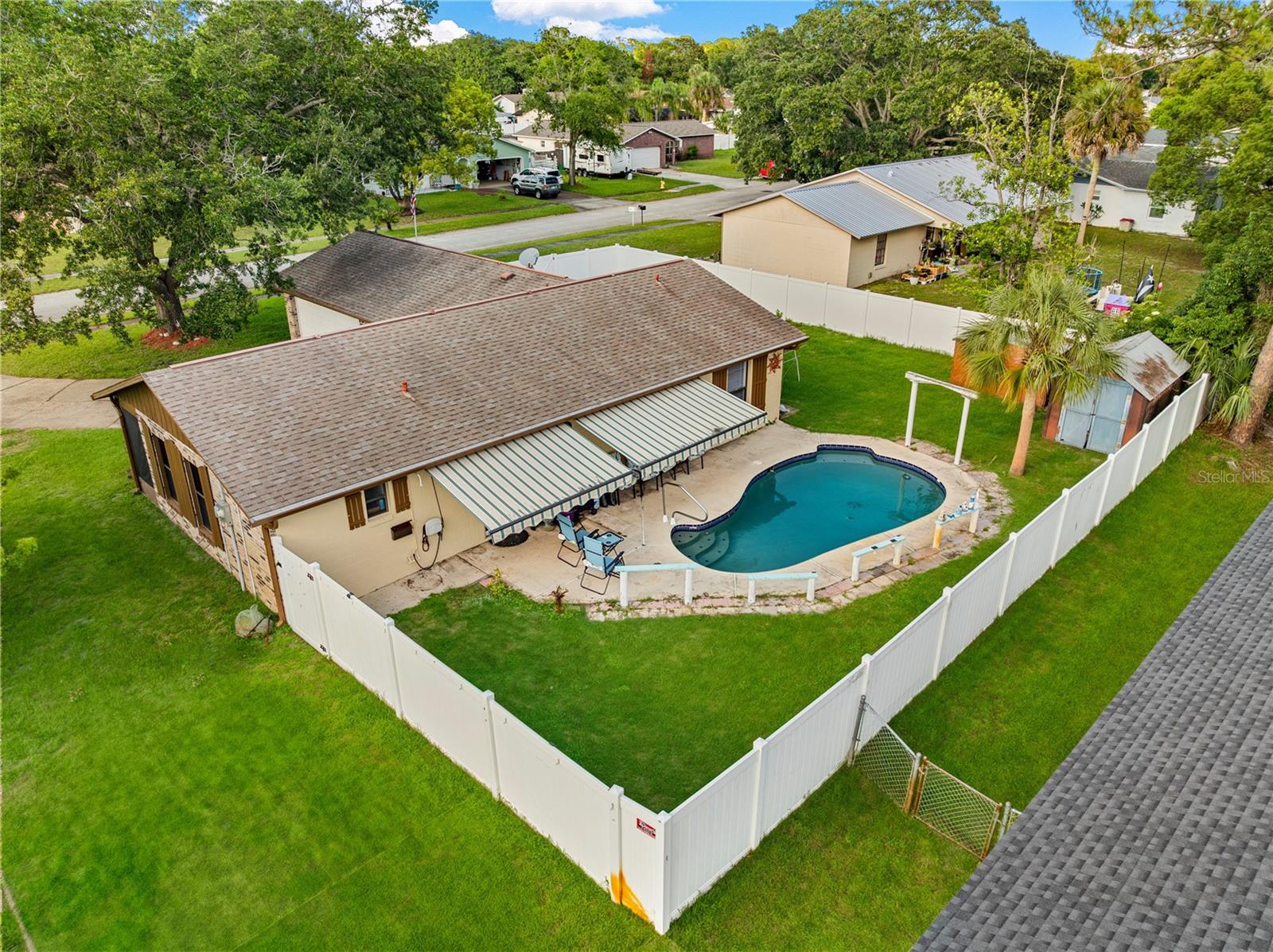 WILLOW RUN UNIT 04 - Residential