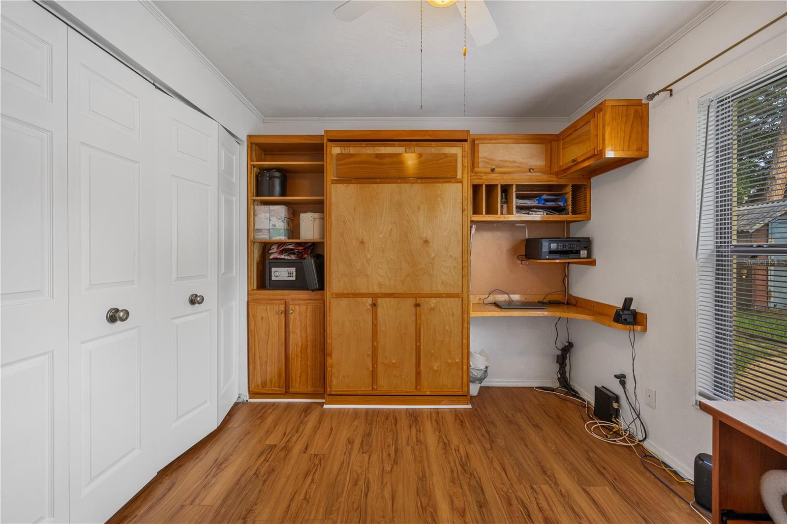 WILLOW RUN UNIT 04 - Residential