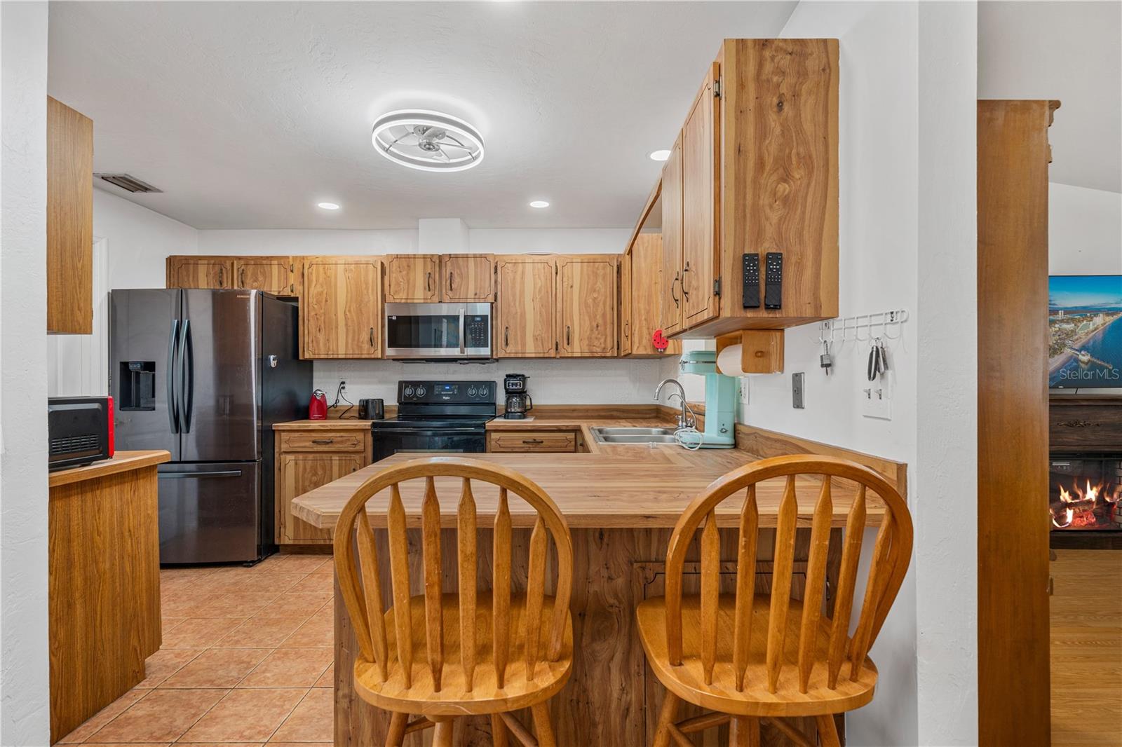 WILLOW RUN UNIT 04 - Residential