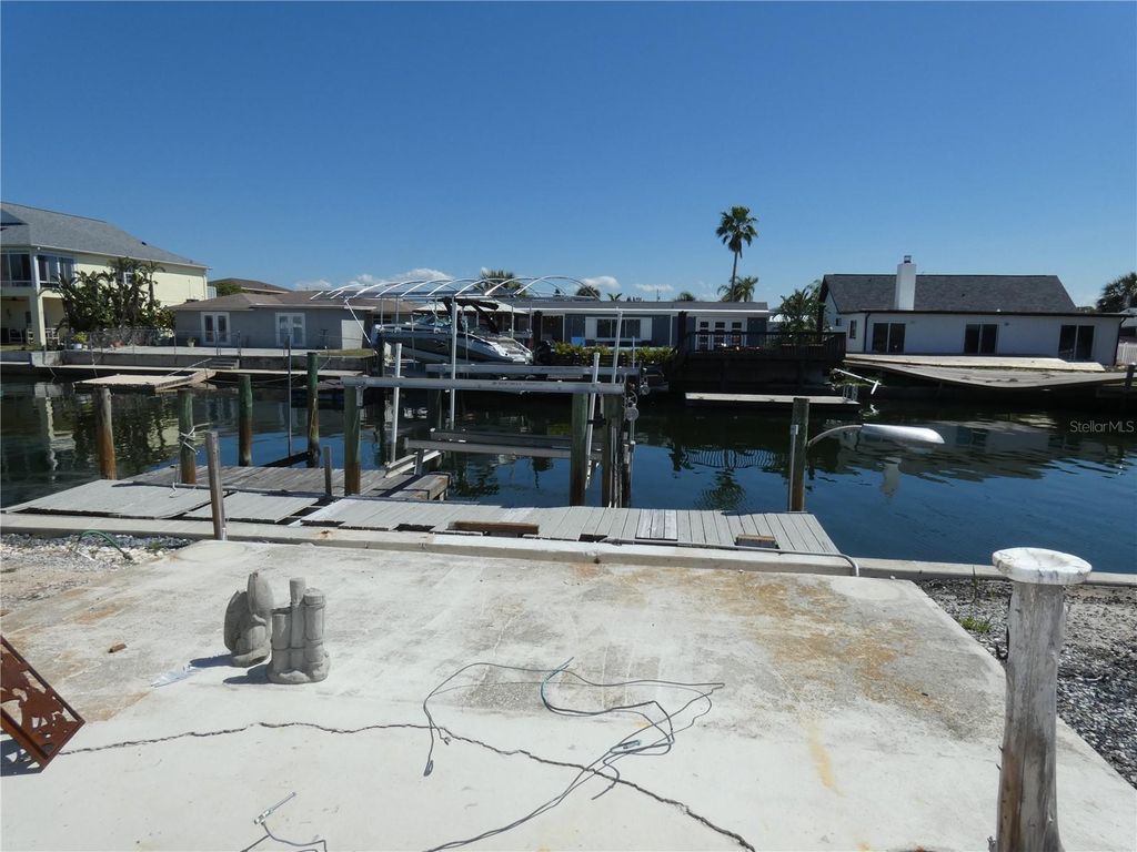 Photo of 13618 Stacey Drive, Hudson, FL 34667 (MLS # W7871553)