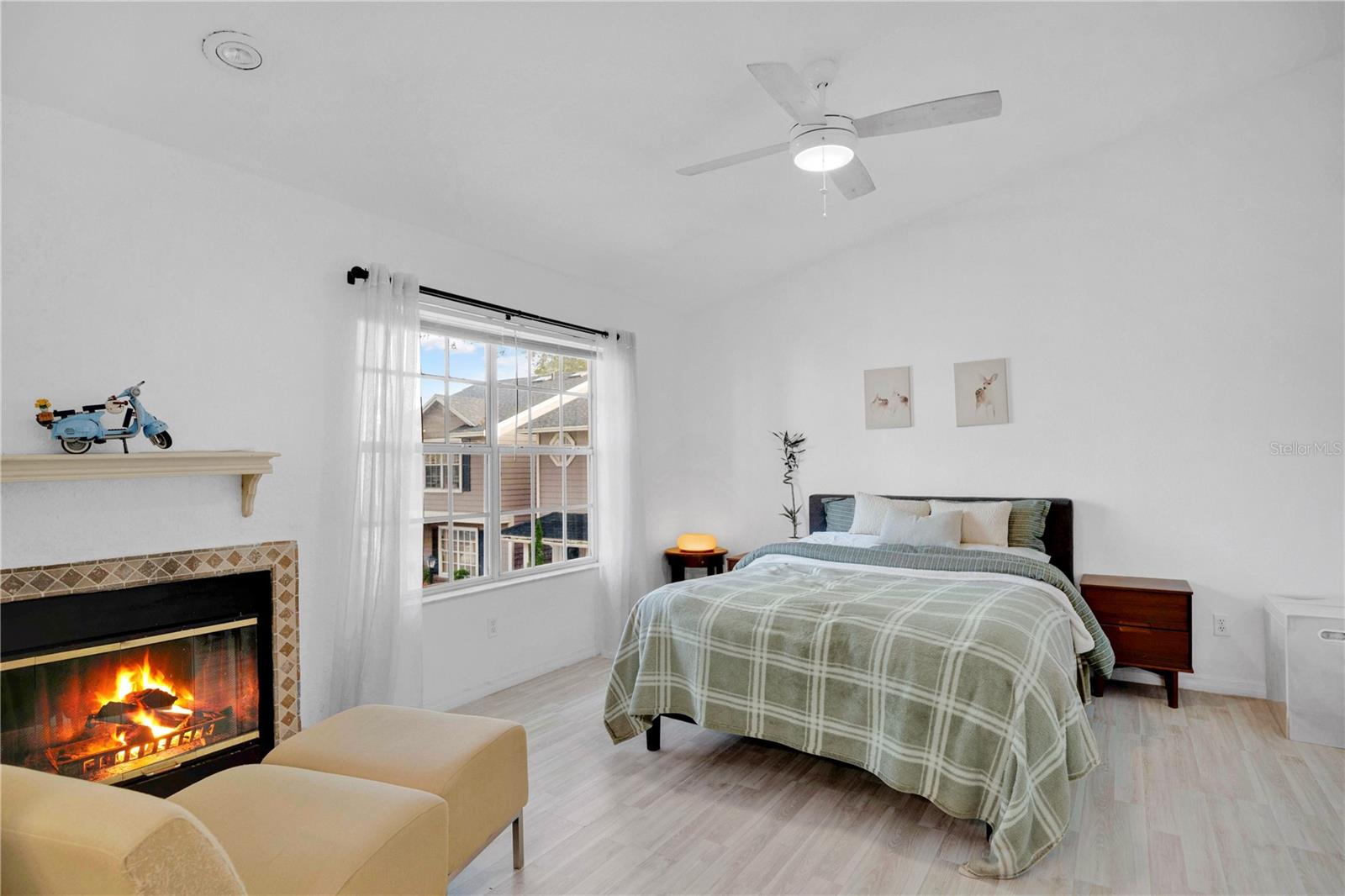 THATCHERS LANDING CONDO 03 - Residential