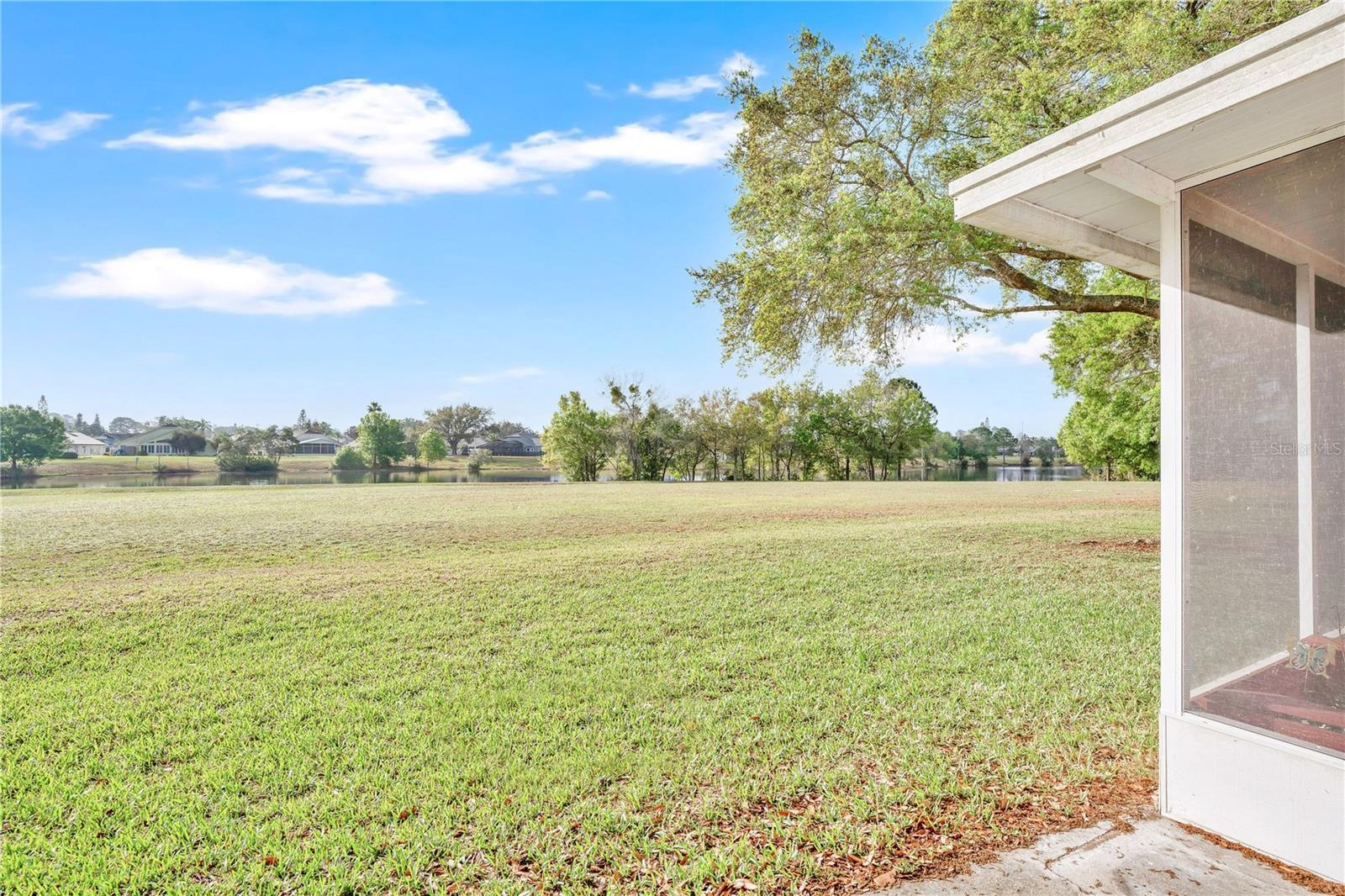 THATCHERS LANDING CONDO 03 - Residential