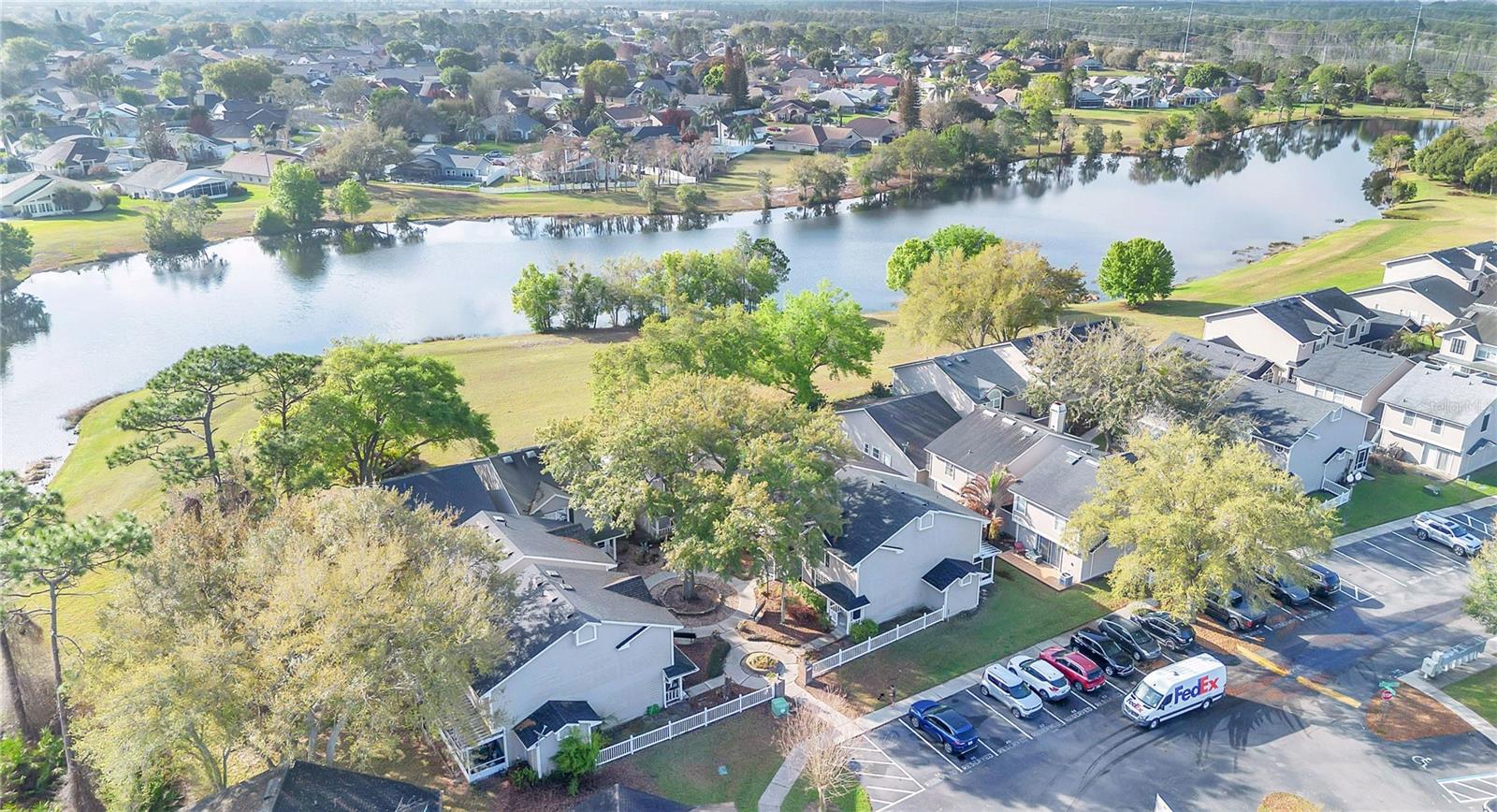 THATCHERS LANDING CONDO 03 - Residential