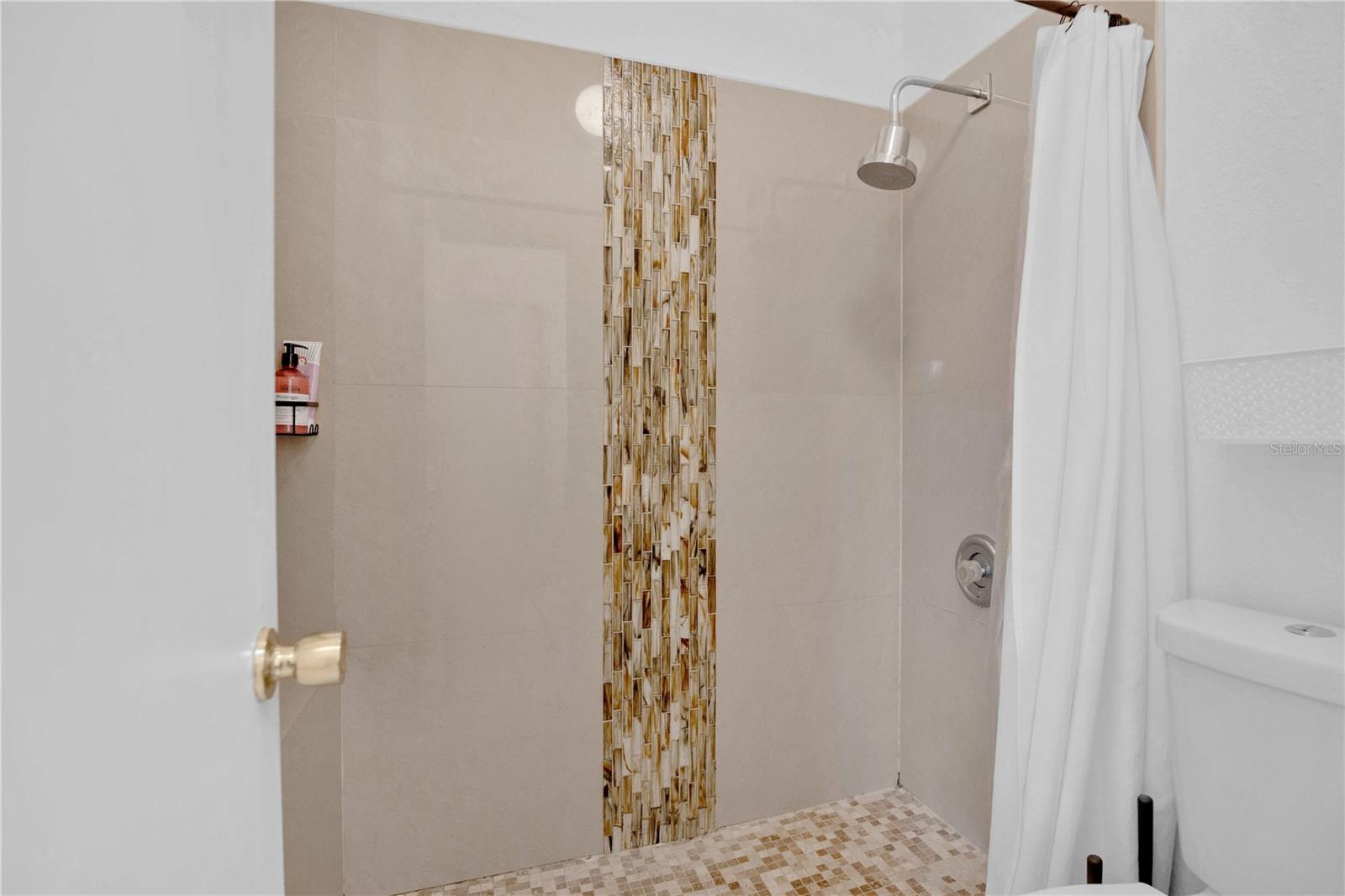 THATCHERS LANDING CONDO 03 - Residential