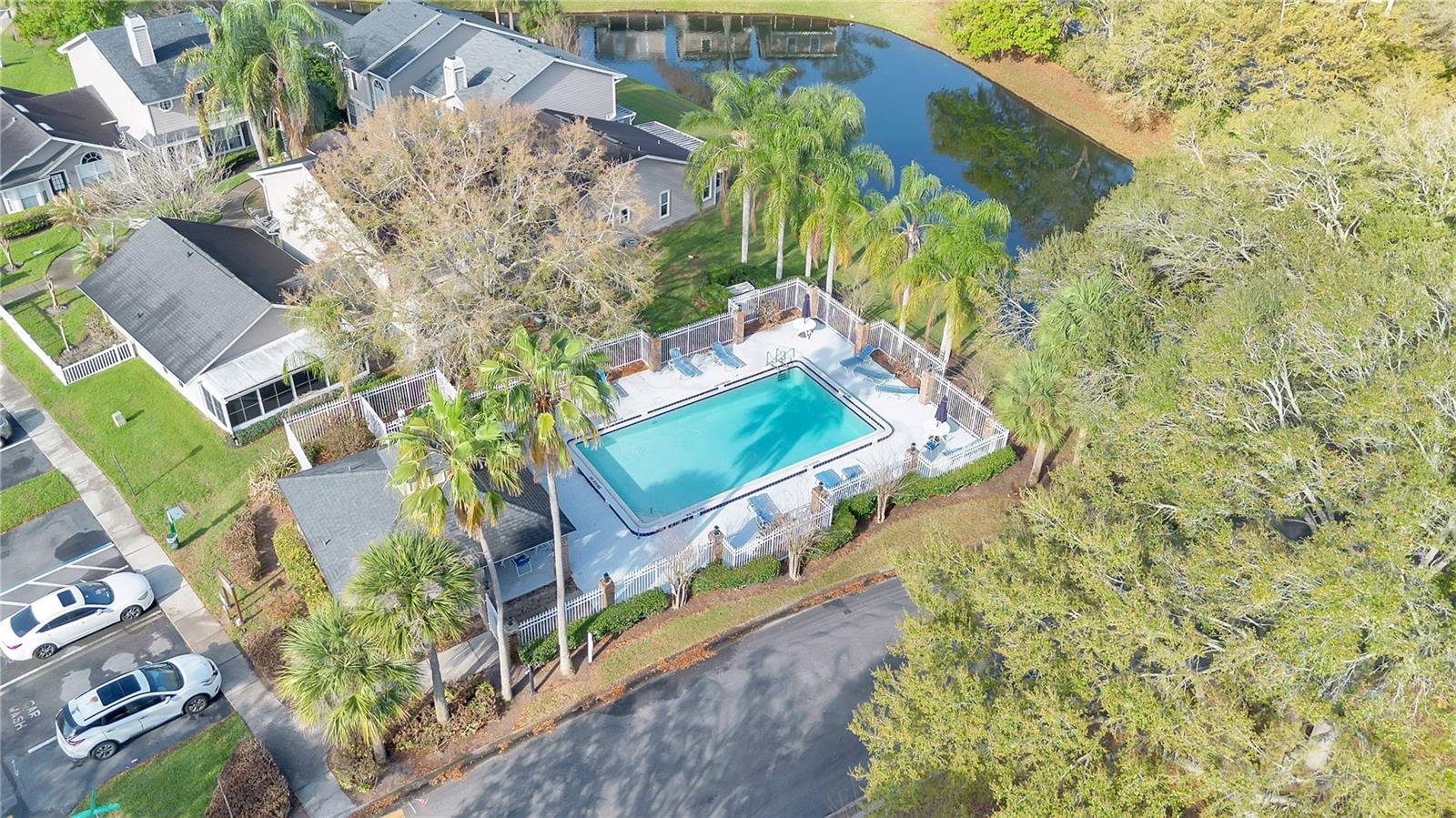 THATCHERS LANDING CONDO 03 - Residential