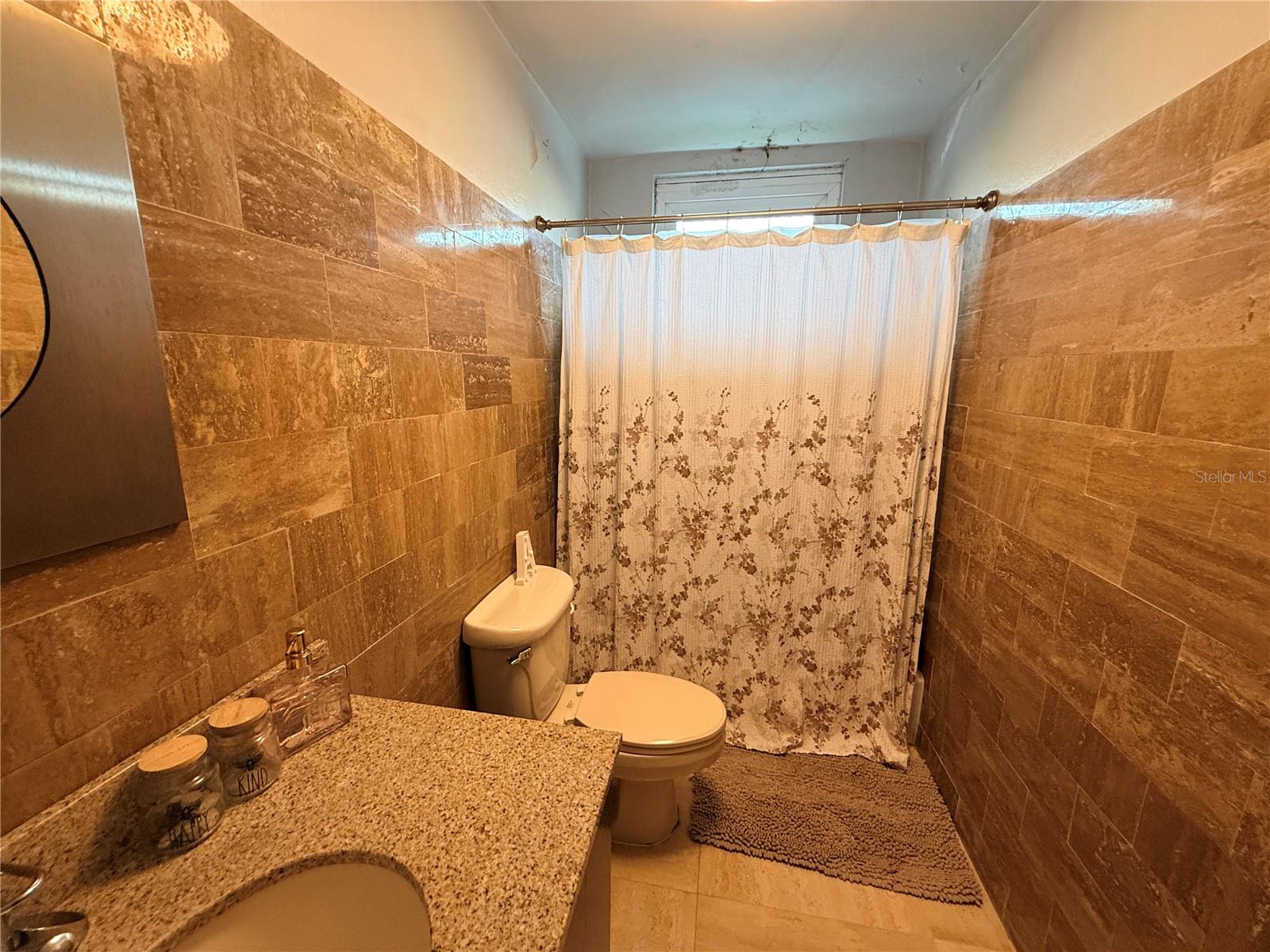 EXT VILLA CAPARRA - Residential