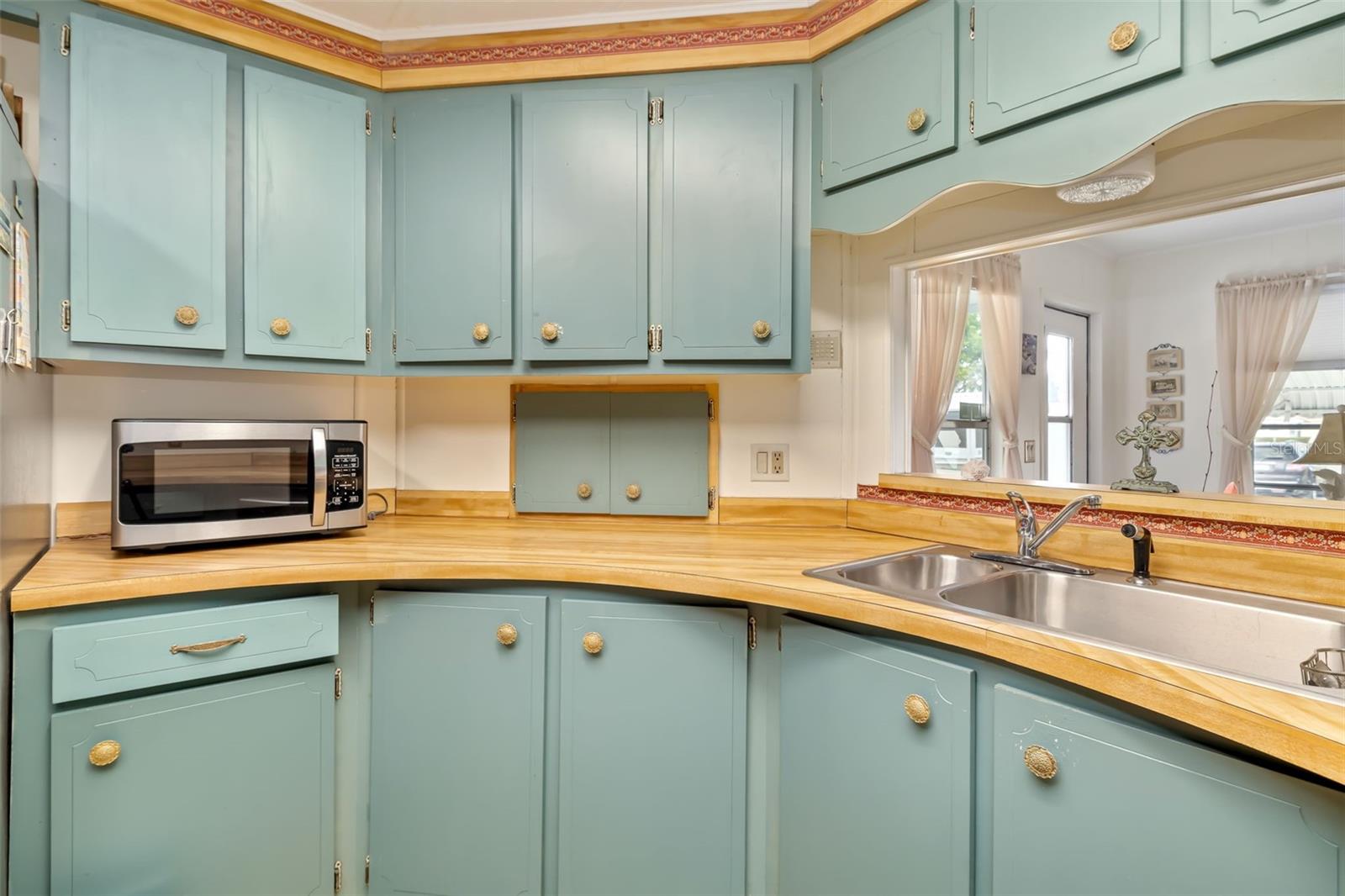 TERRA CEIA MANOR CO-OP - Residential