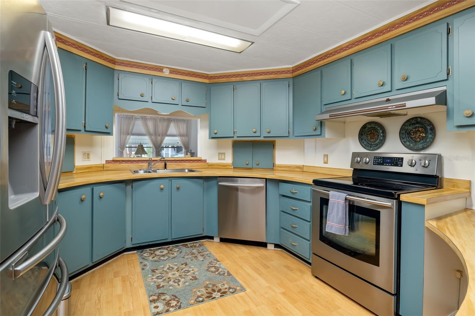 TERRA CEIA MANOR CO-OP - Residential