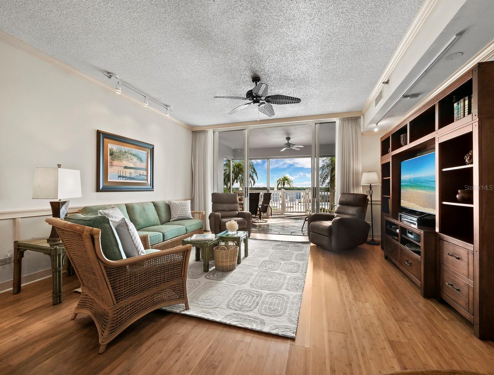 615 DREAM ISLAND PLACE 105