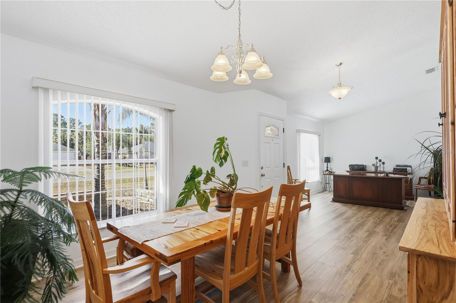 SEMINOLE WOODS - Residential