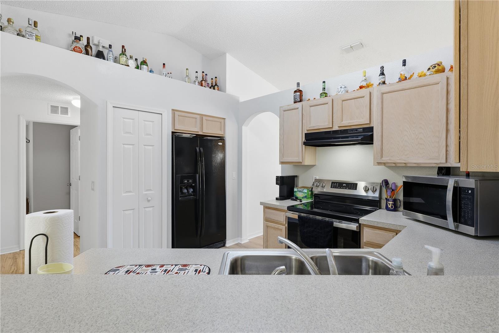 SEMINOLE WOODS - Residential