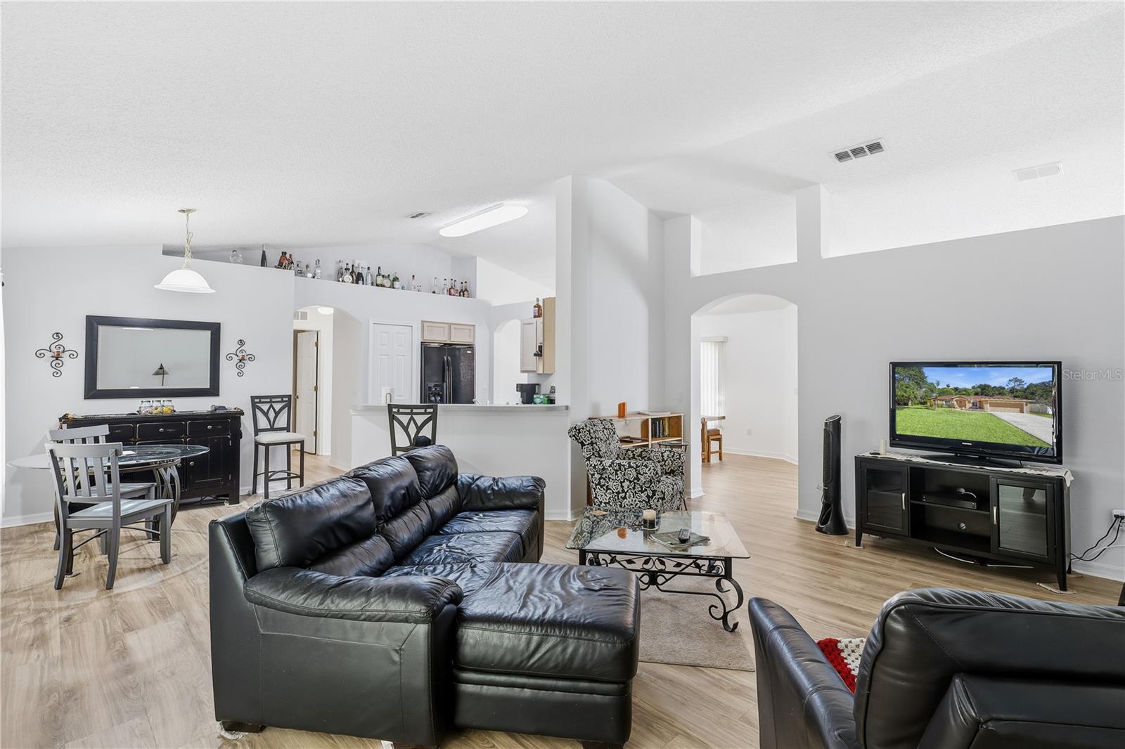 SEMINOLE WOODS - Residential